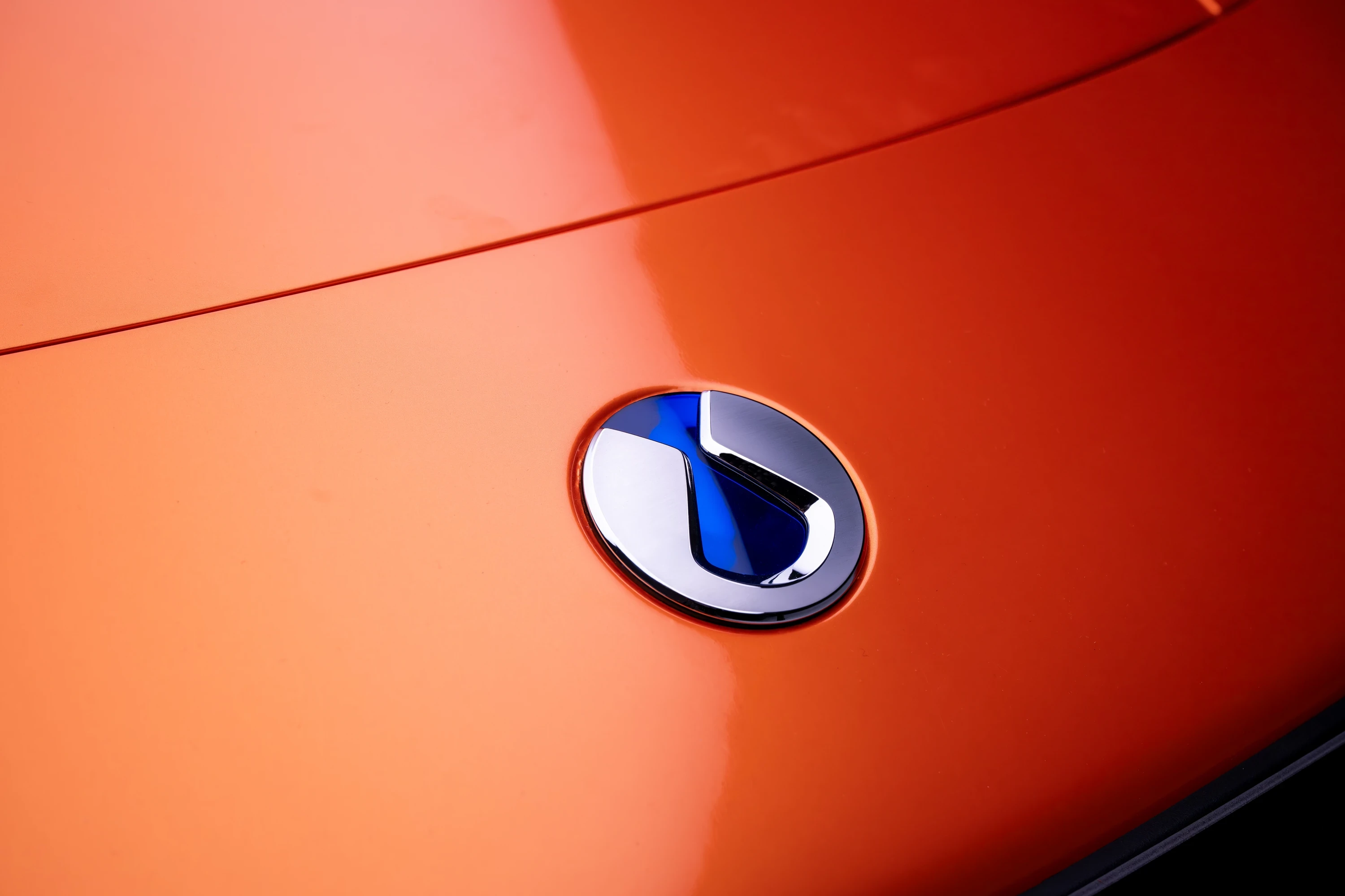 Denza Z Coupe details view