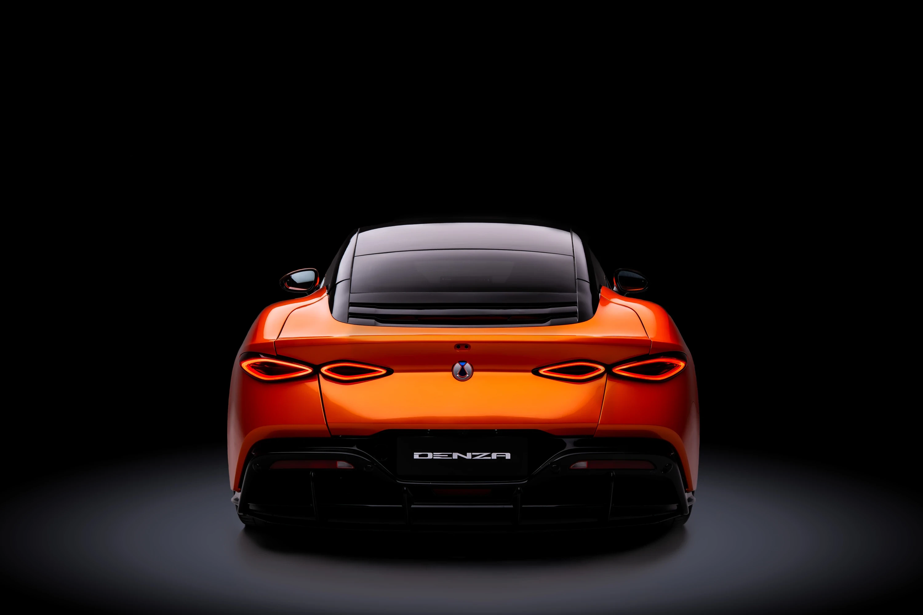 Denza Z Coupe exterior view
