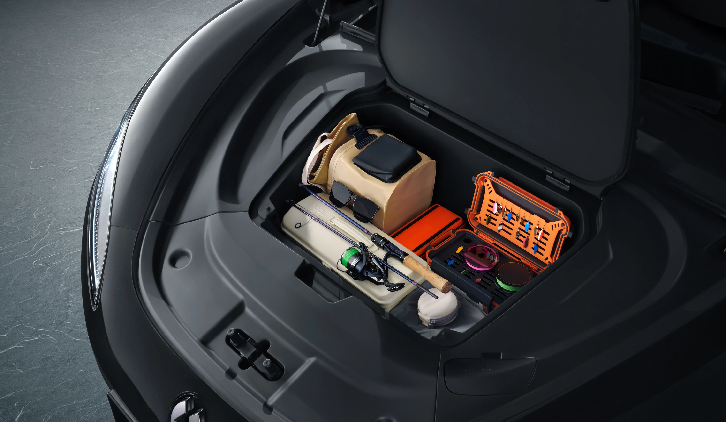 Denza Z9 GT 122 kWh frunk view