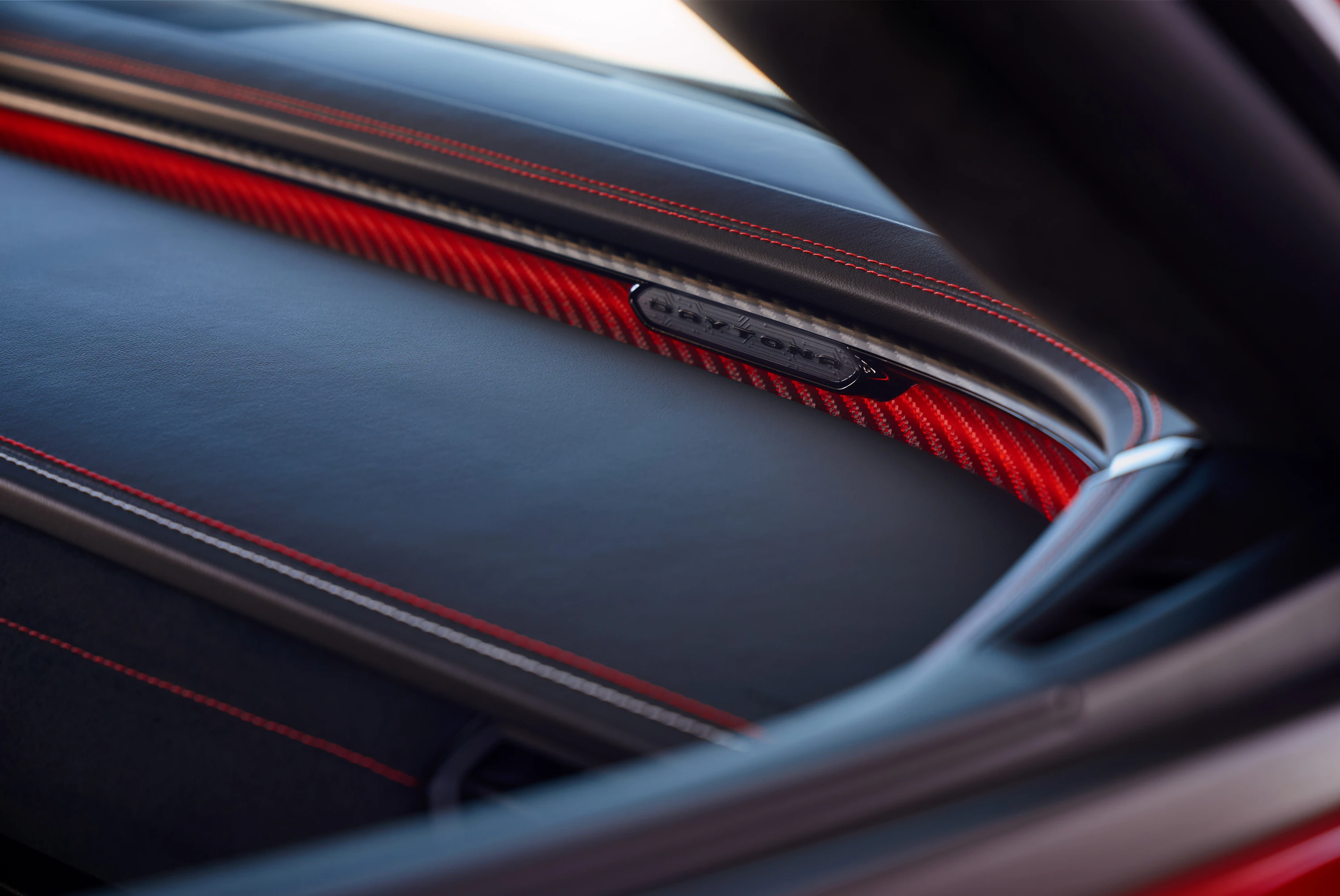 Dodge Charger Daytona Scat Pack AWD 2D details view