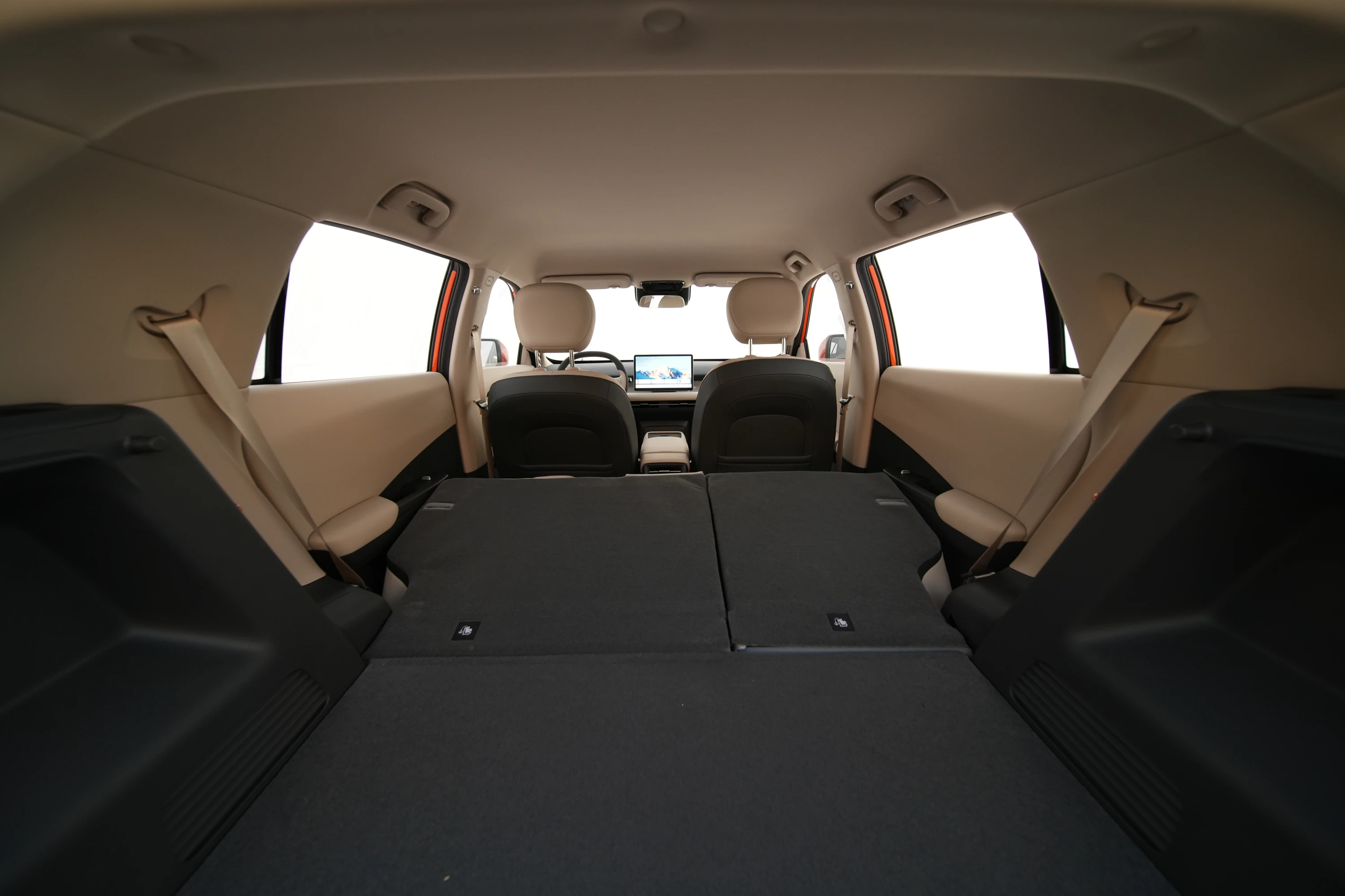 Dongfeng VIGO 51.87 kWh trunk view