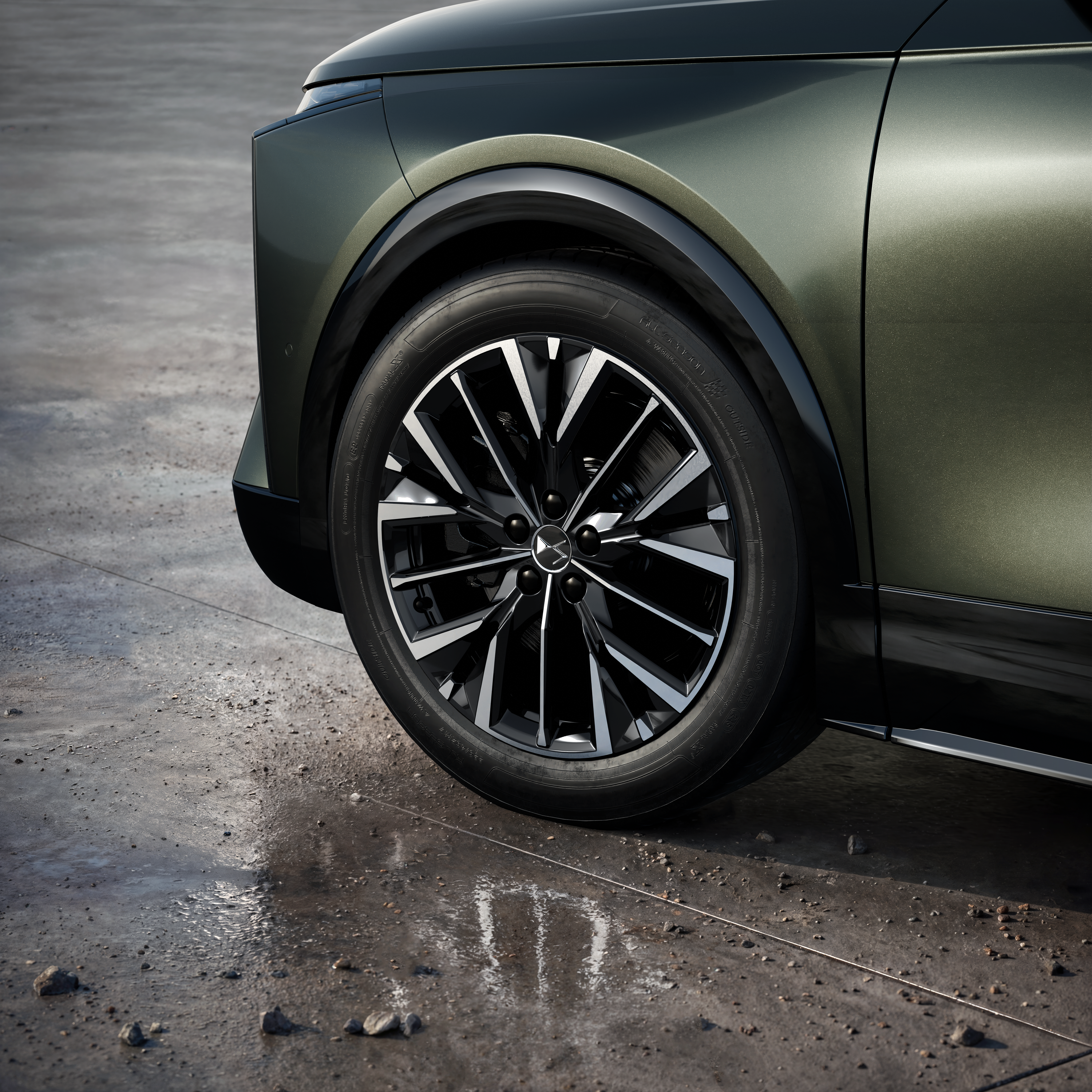 DS N°7 E-Tense FWD main view