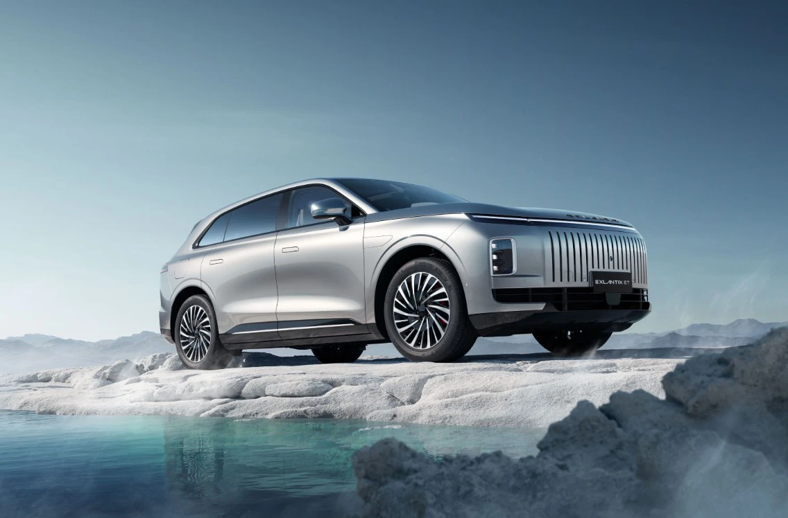 Exlantix ET 100kWh AWD exterior view