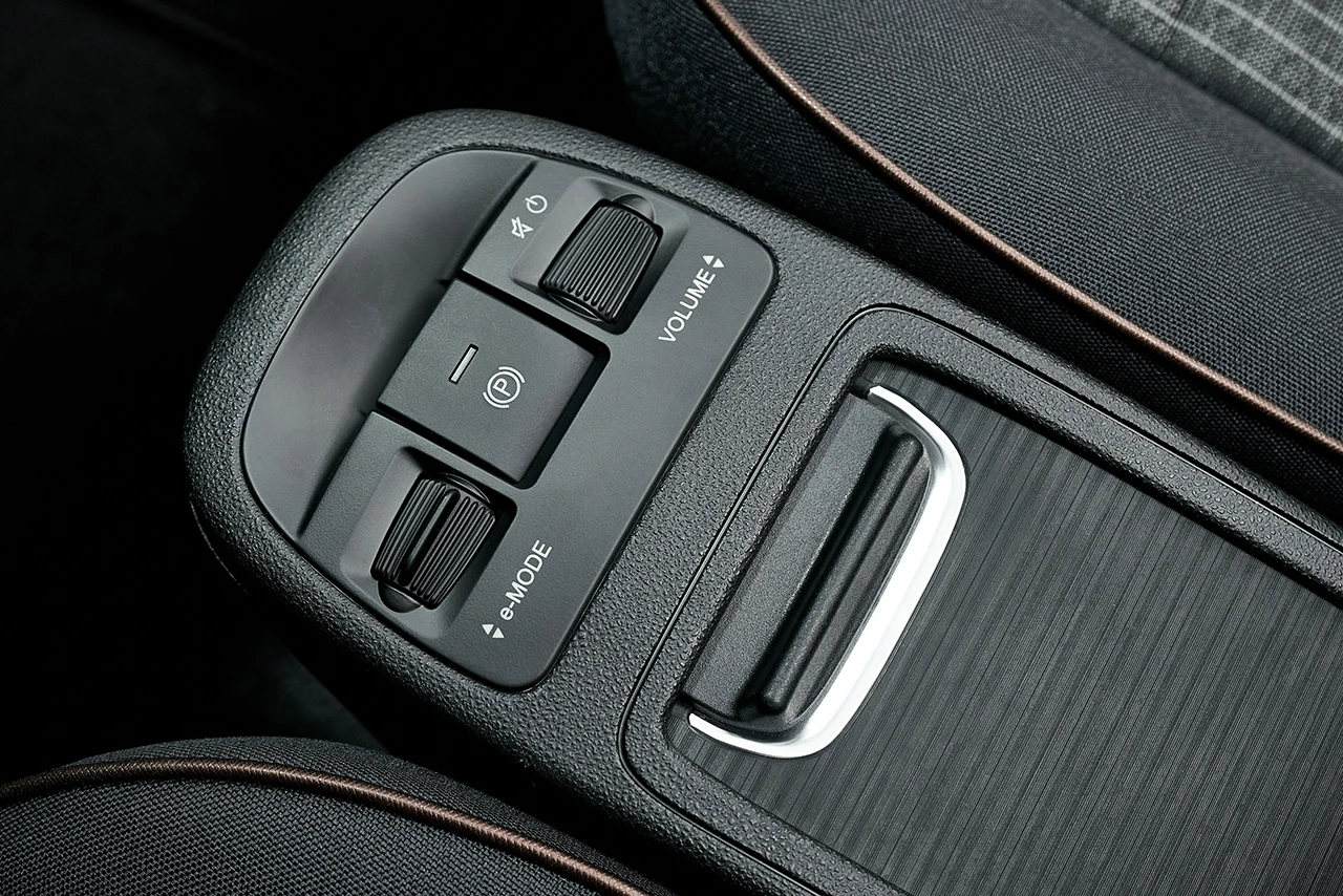 Fiat 500e 42 kWh details view