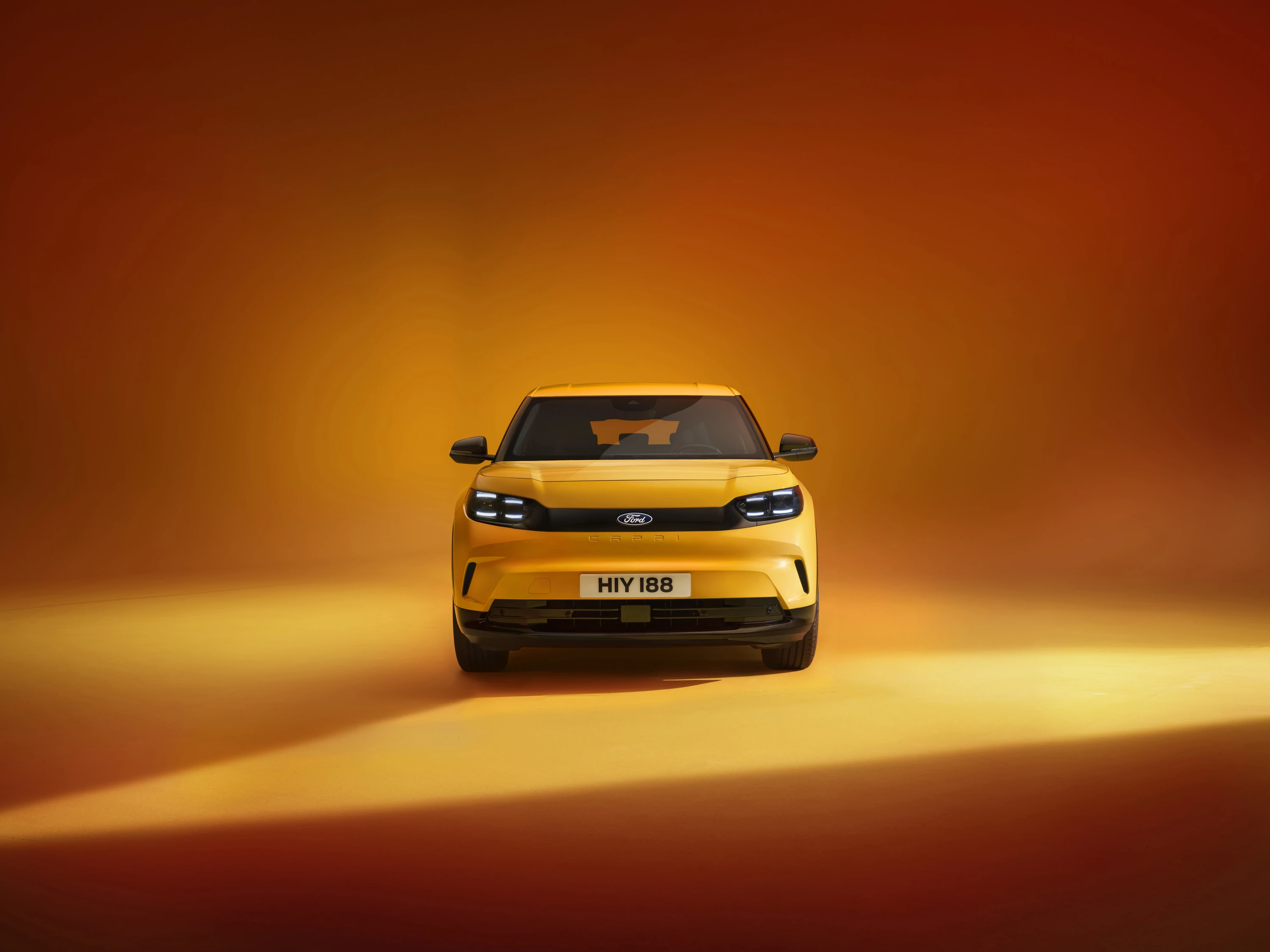 Ford Capri Extended Range AWD exterior view