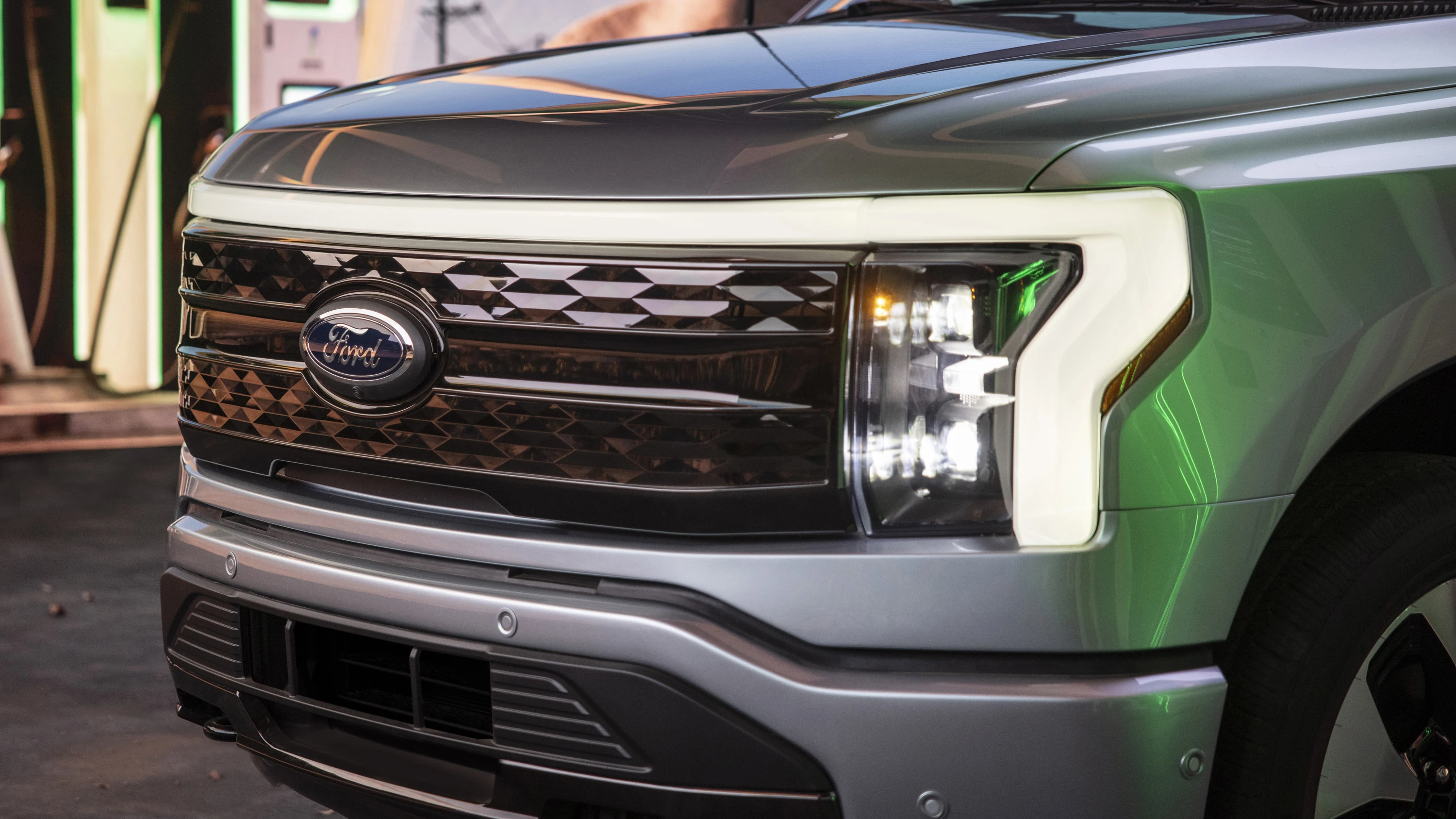 Ford F150 Lightning Standard Range headlights view