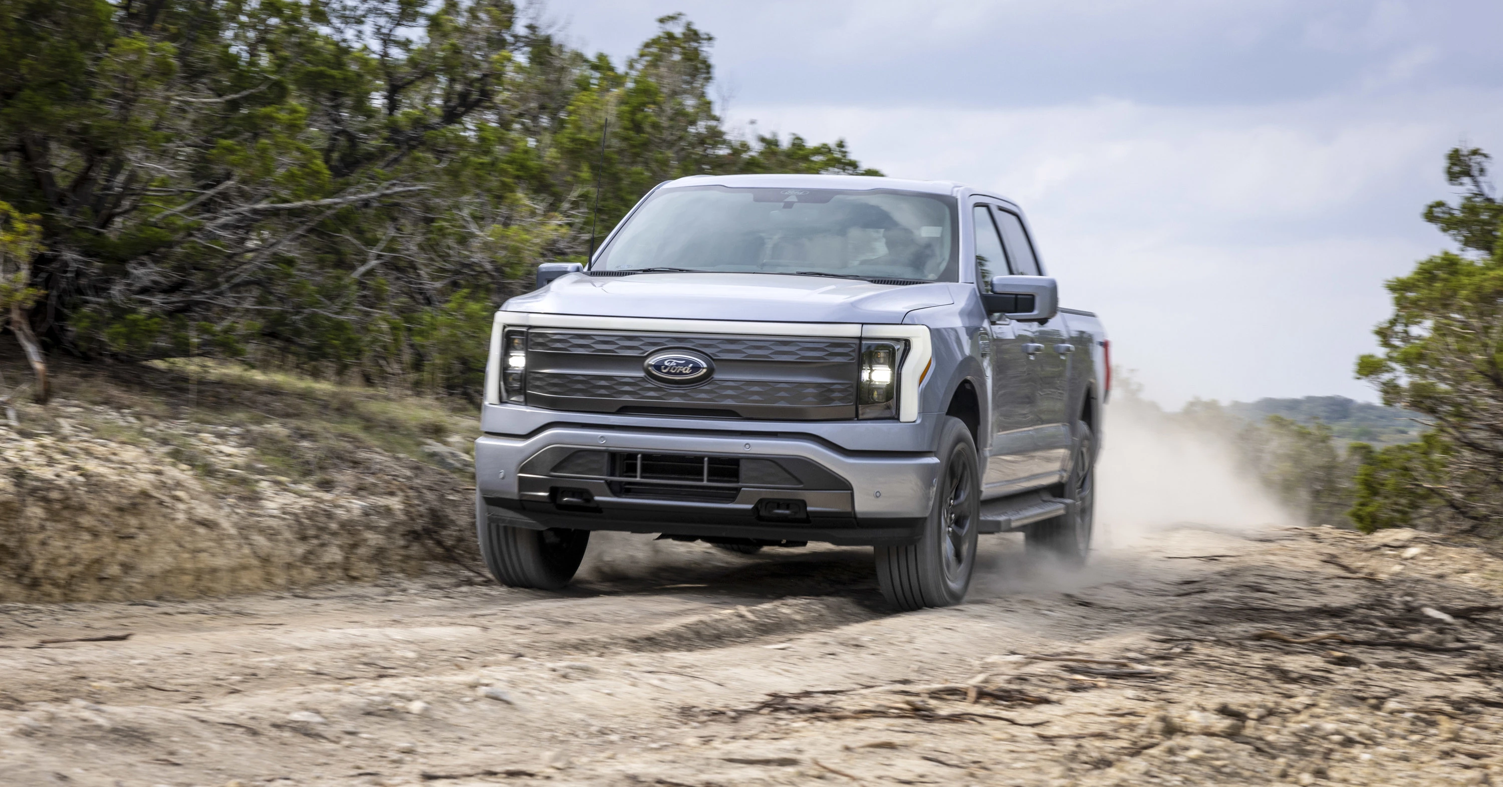 Ford F150 Lightning Standard Range electric vehicle exterior