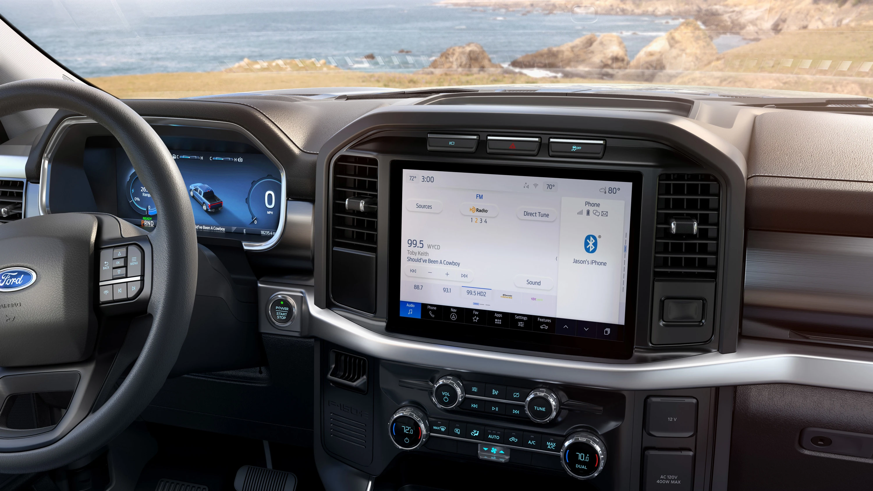 Ford F150 Lightning Standard Range screens view