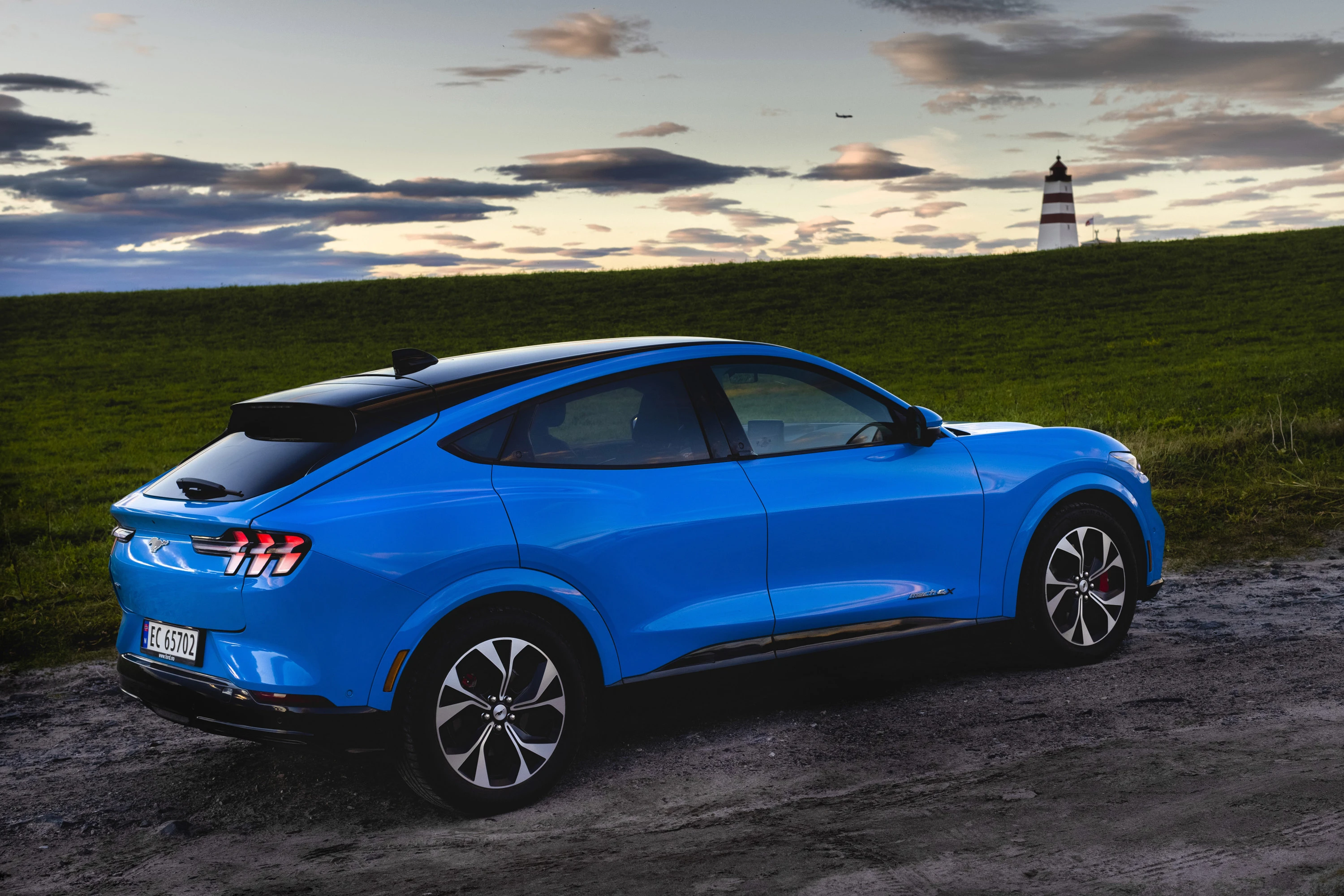 Ford Mustang Mach-E Long Range AWD exterior view