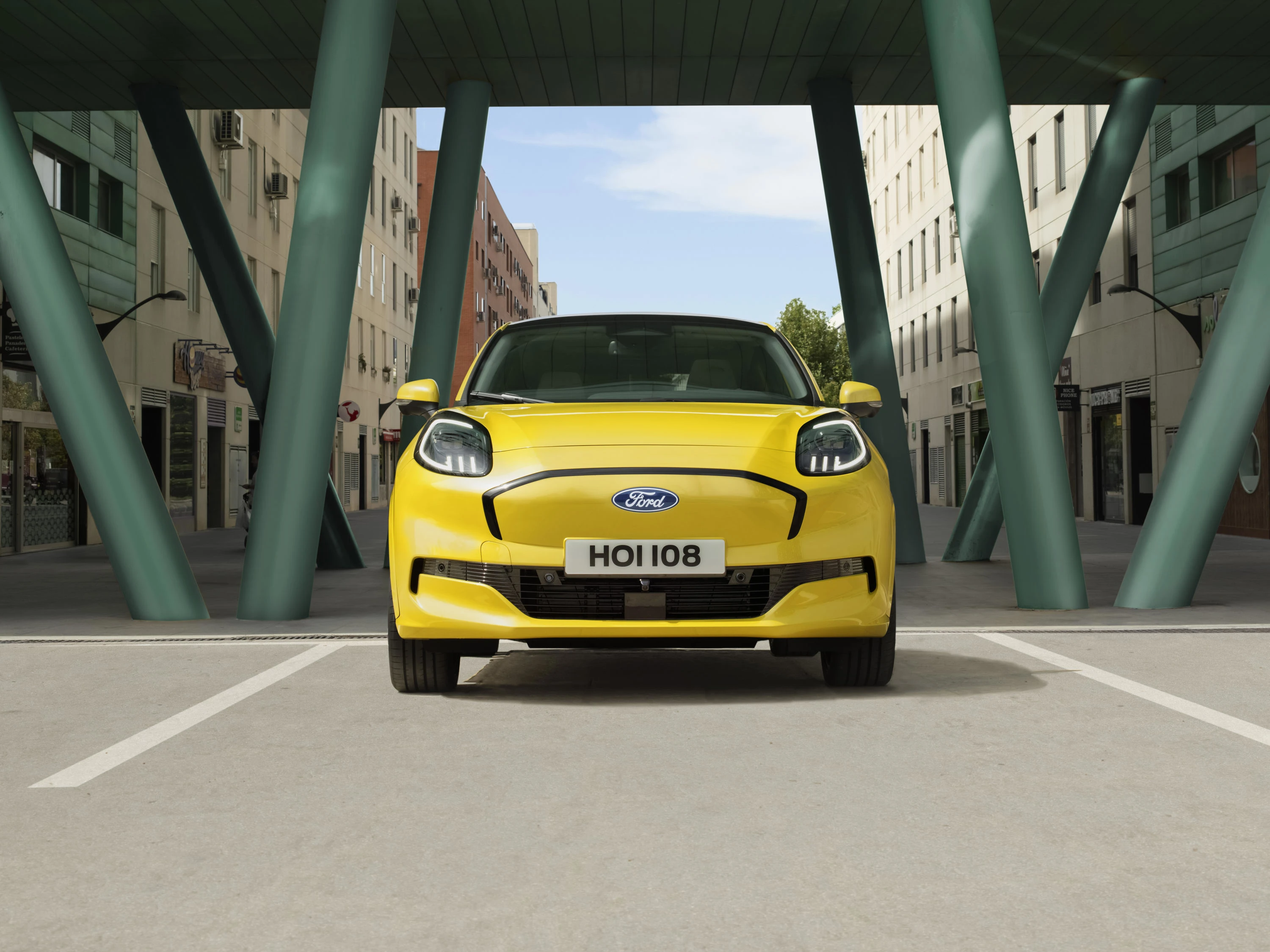 Ford Puma Gen-E exterior view