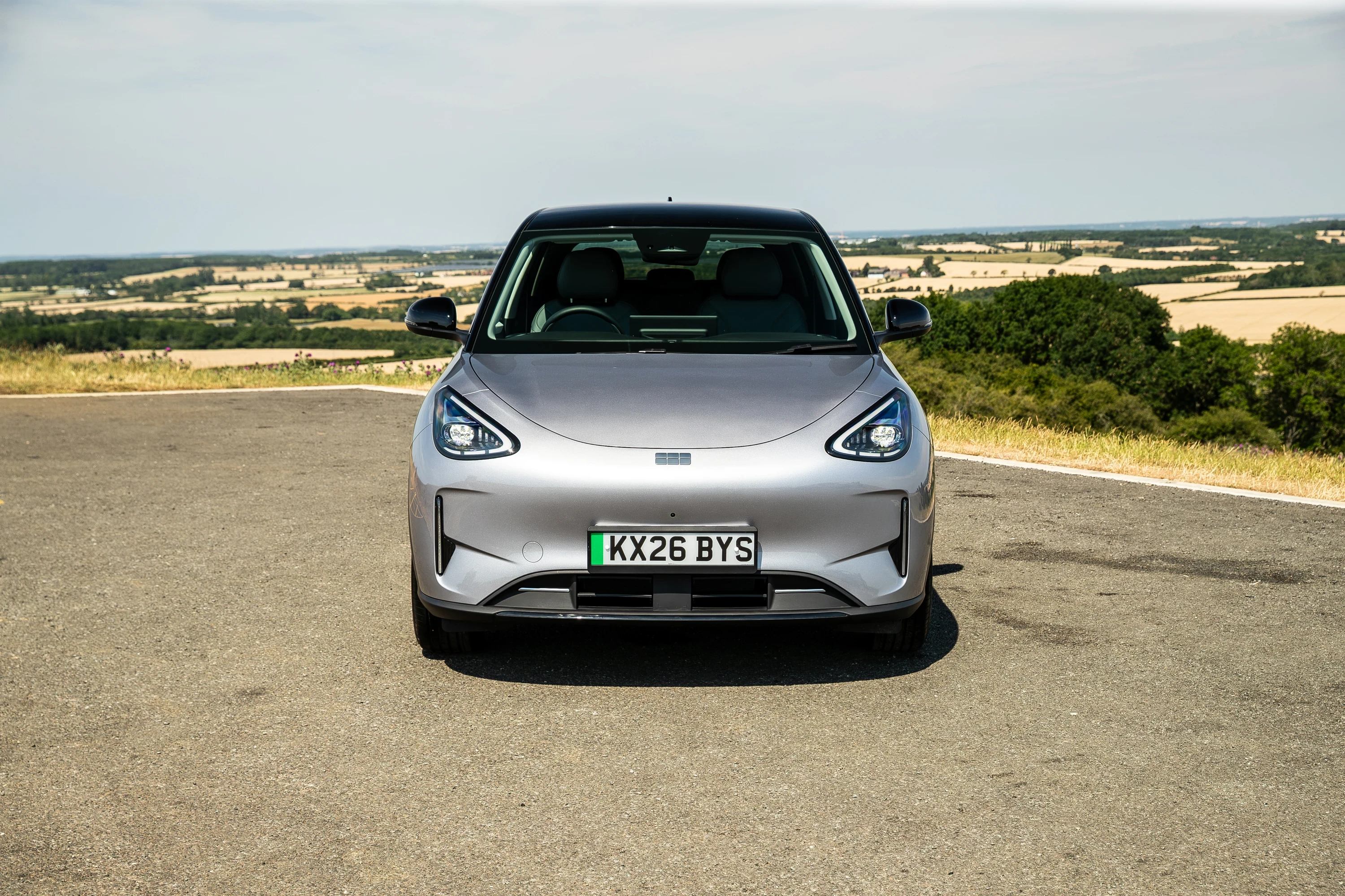 Geely EX2 35.4 kWh exterior view