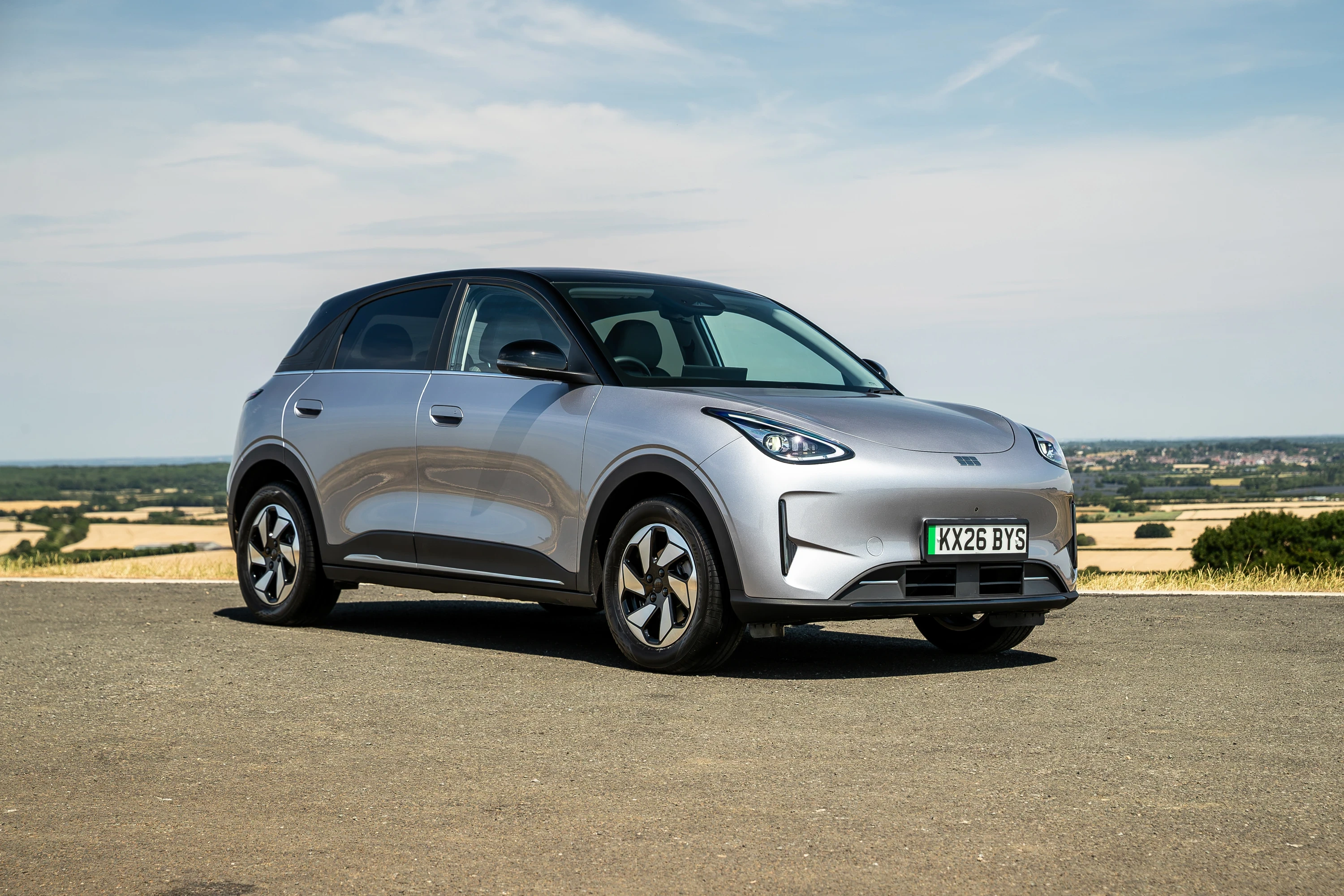 Geely EX2 35.4 kWh exterior view