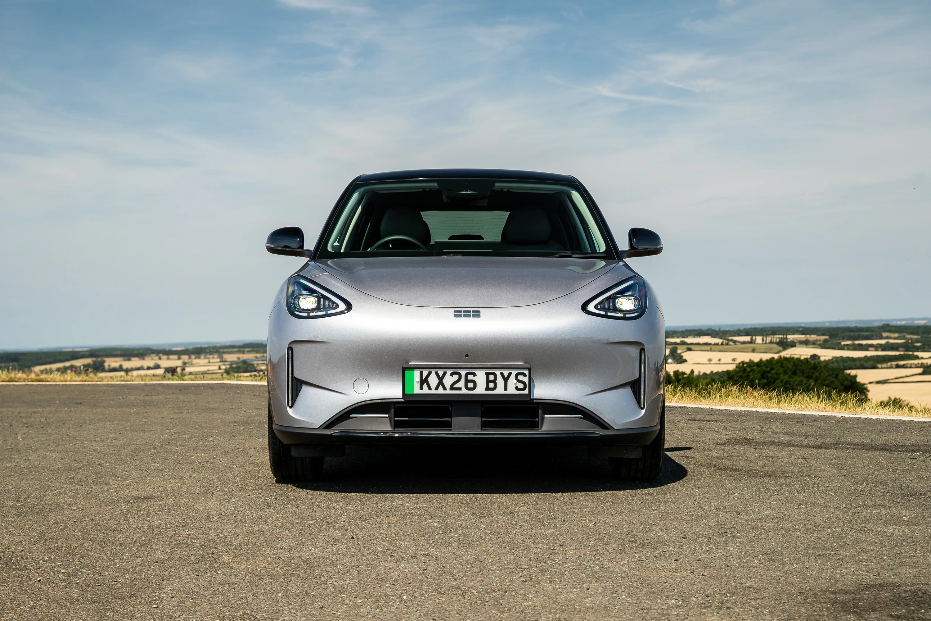 Geely EX2 47.1 kWh exterior view