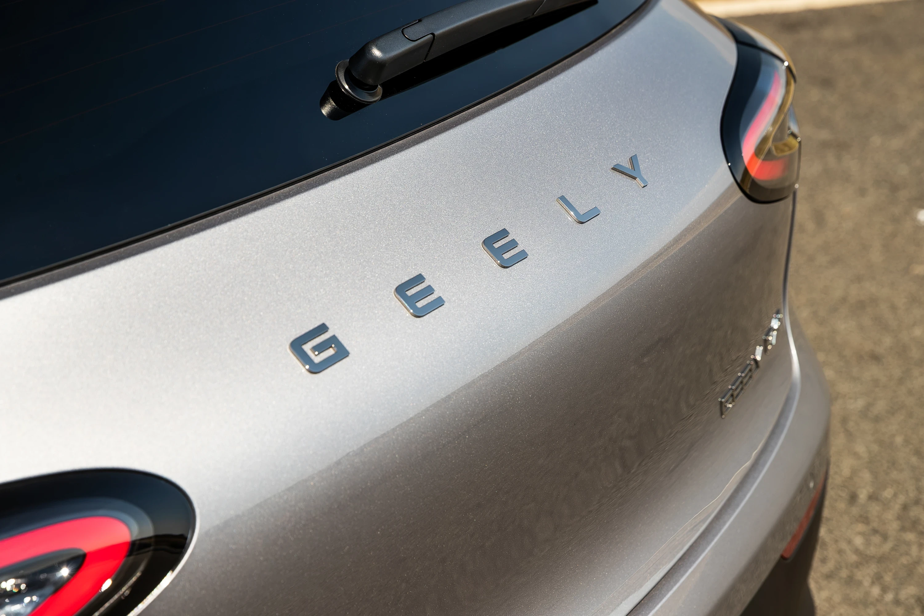 Geely EX2 47.1 kWh details view