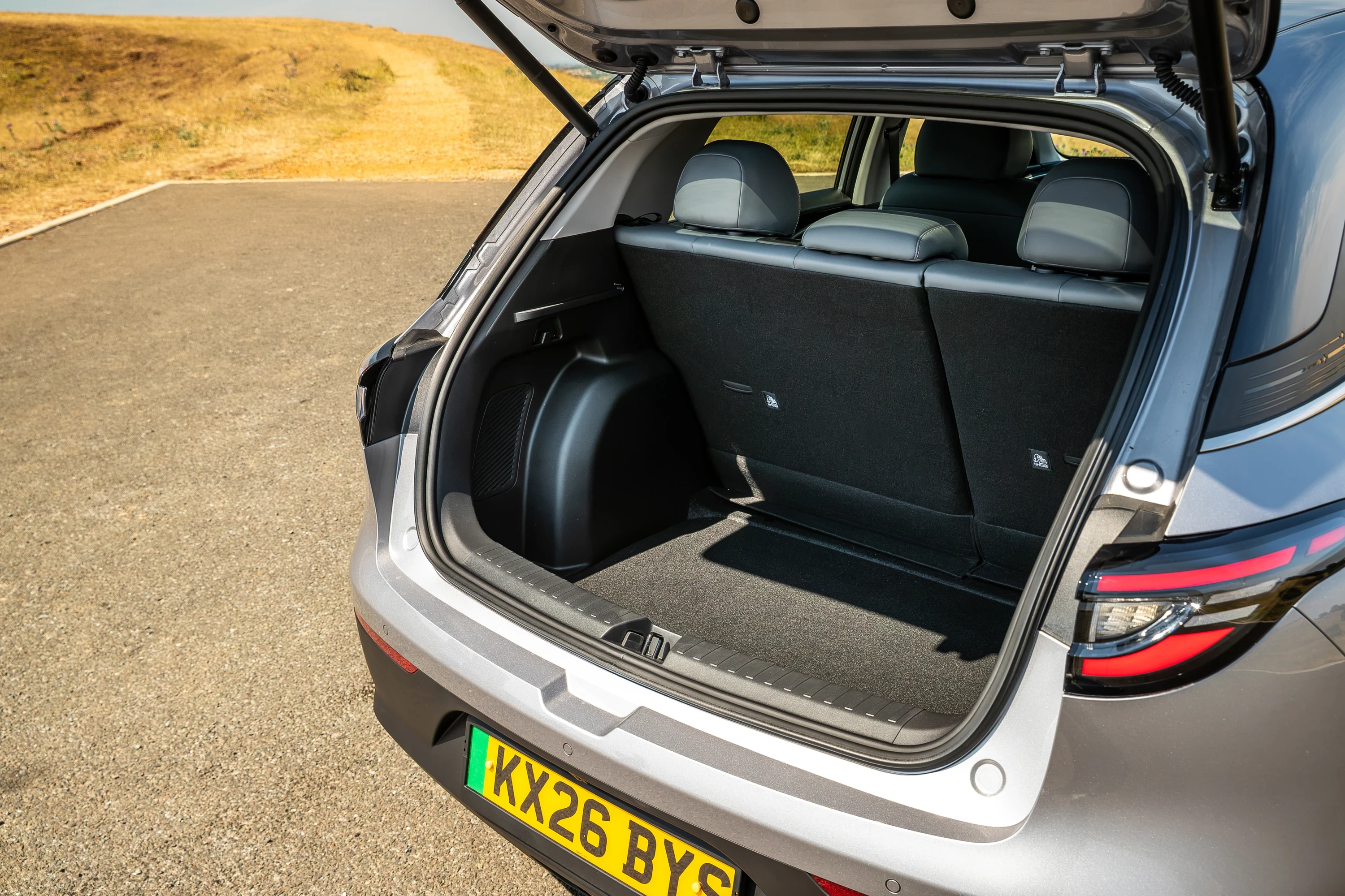 Geely EX2 47.1 kWh trunk view