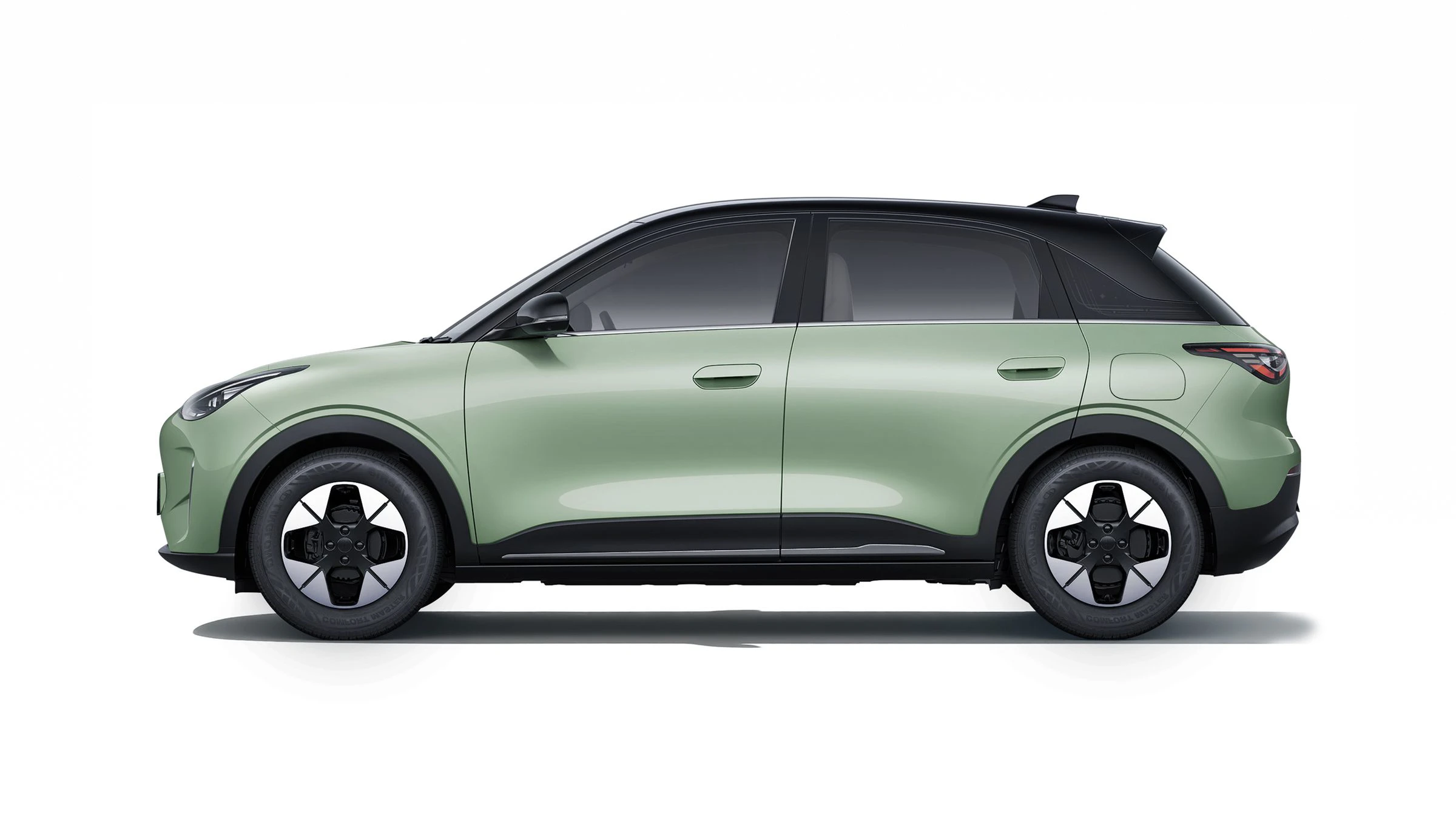 Geely EX2 47.1 kWh exterior view