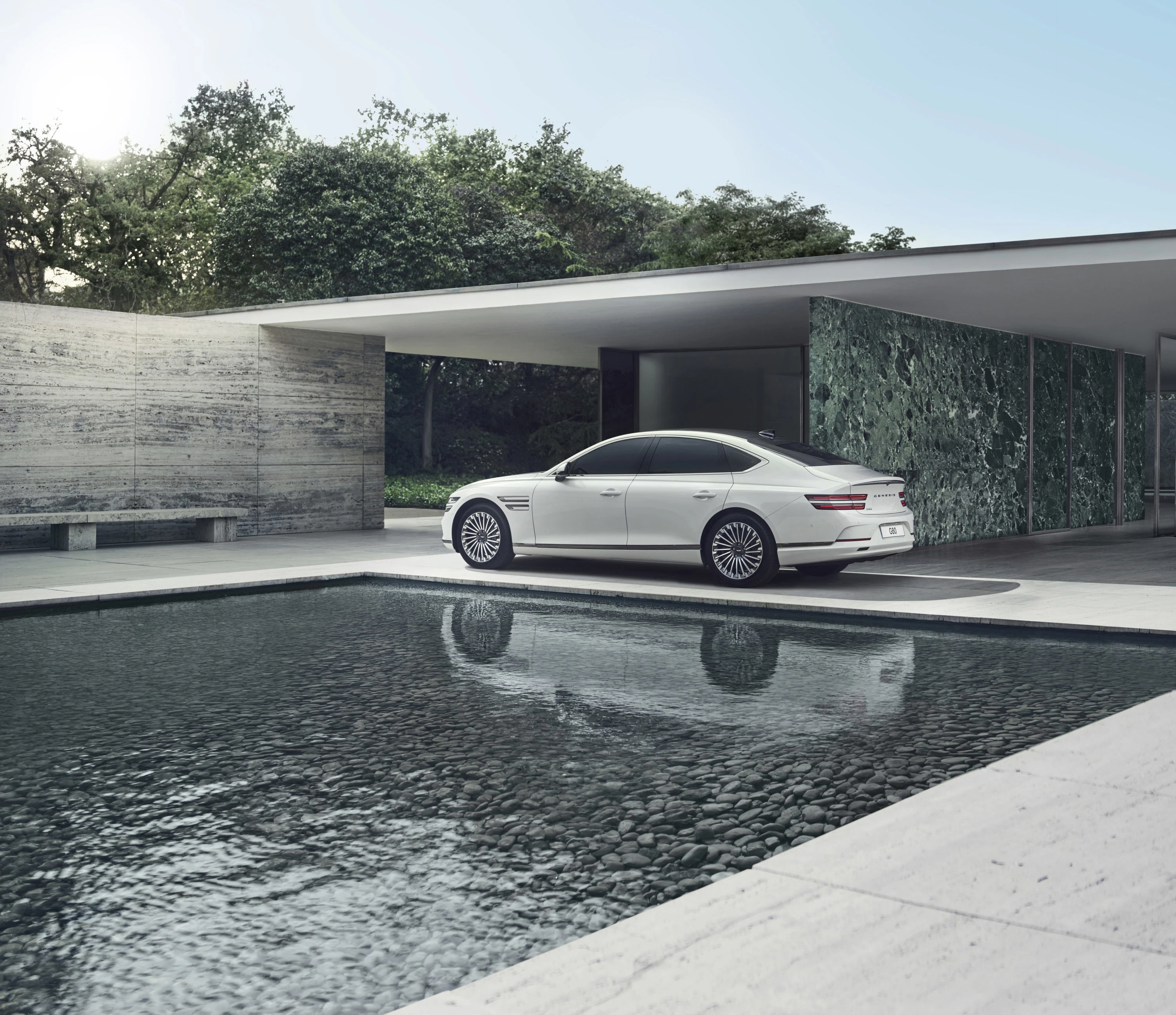 Genesis G80 Electrified AWD exterior view
