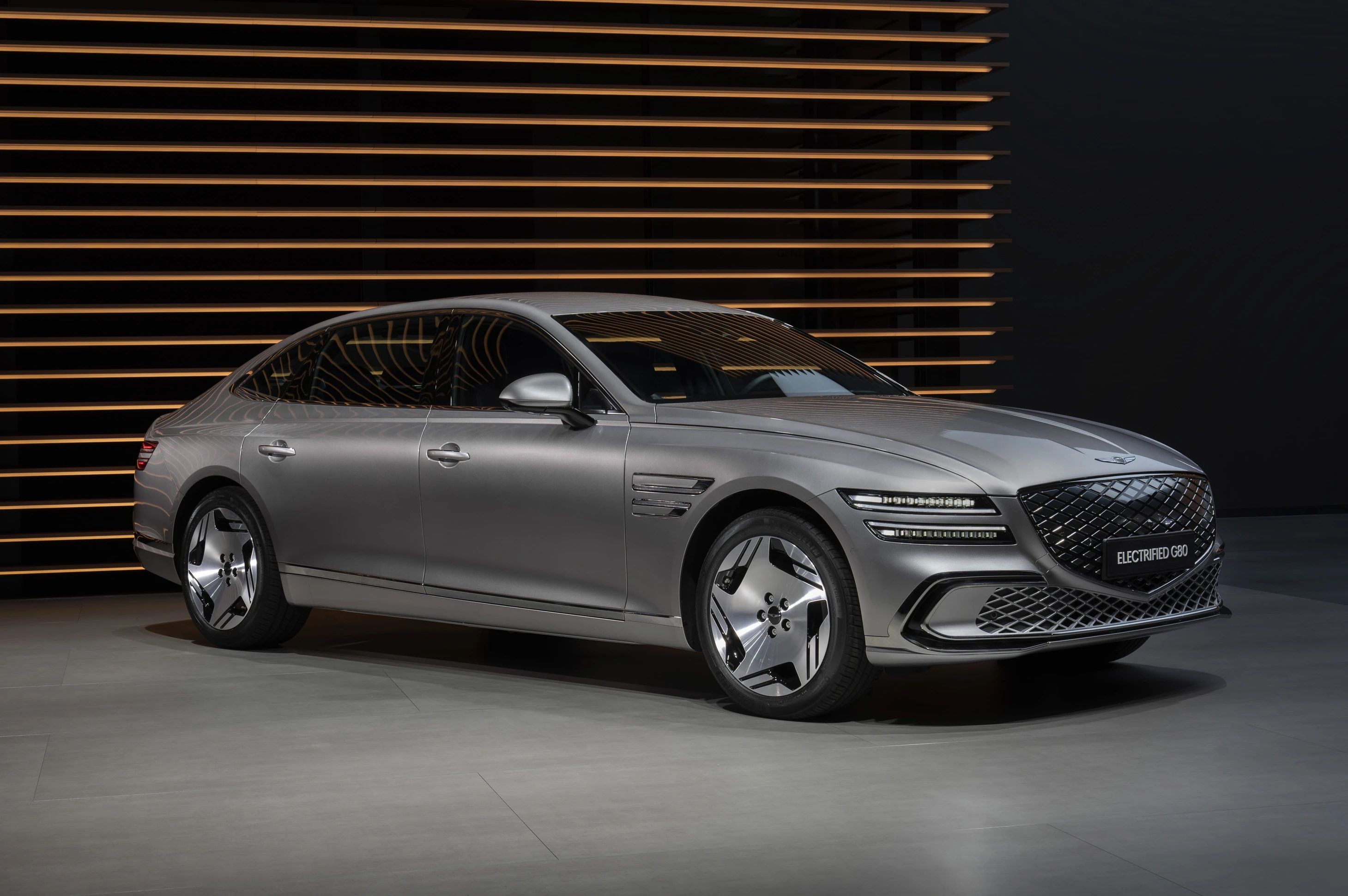 Genesis G80 Electrified AWD exterior view