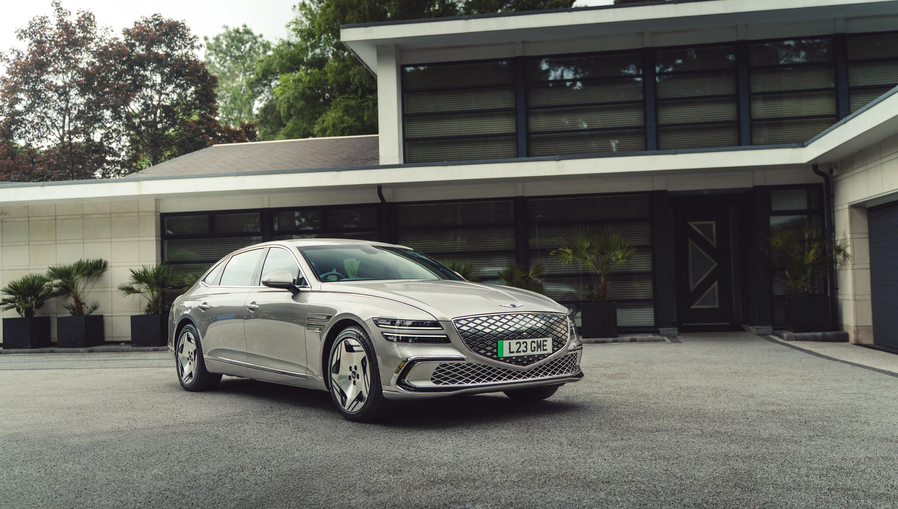 Genesis G80 Electrified AWD exterior view