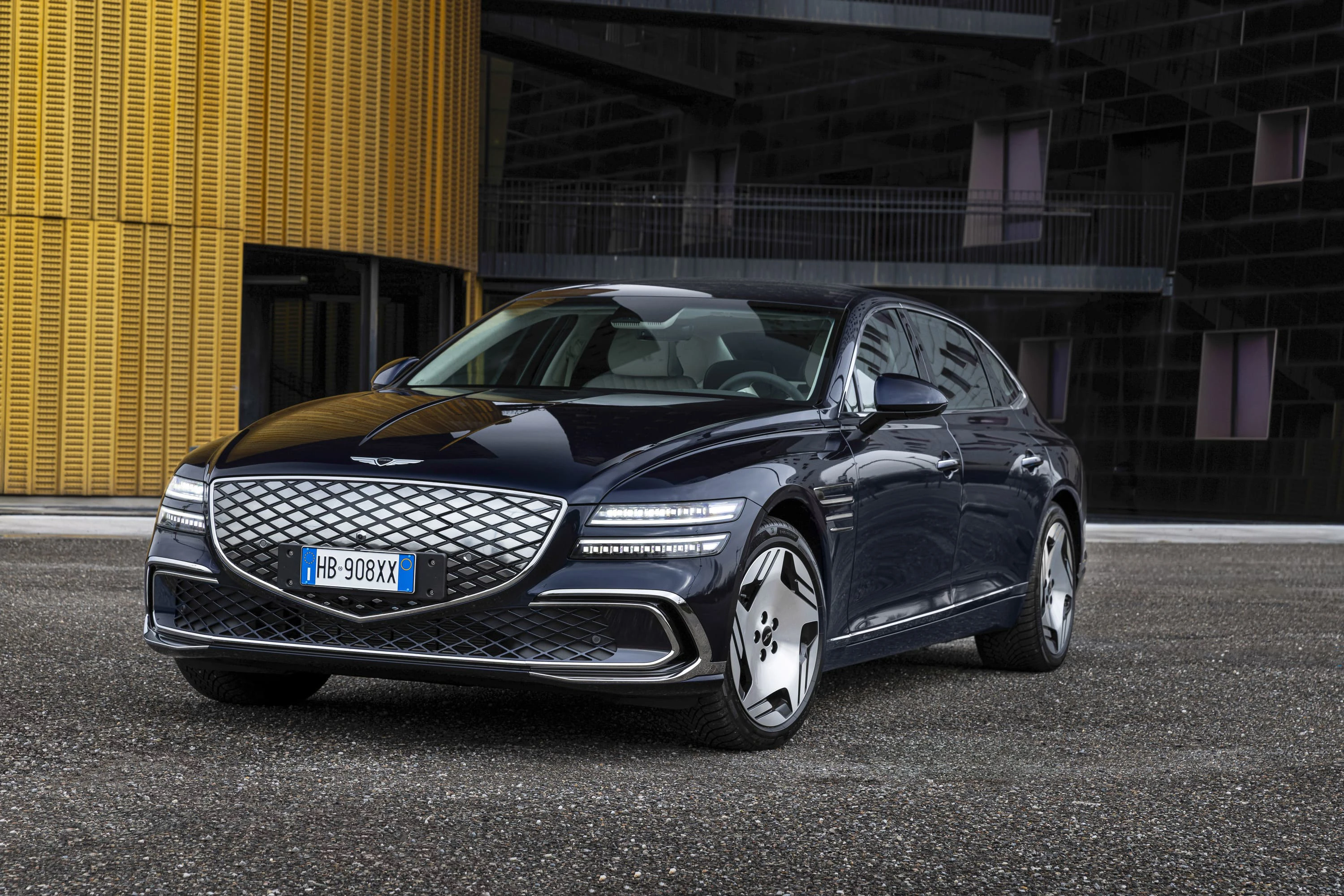 Genesis G80 Electrified AWD exterior view