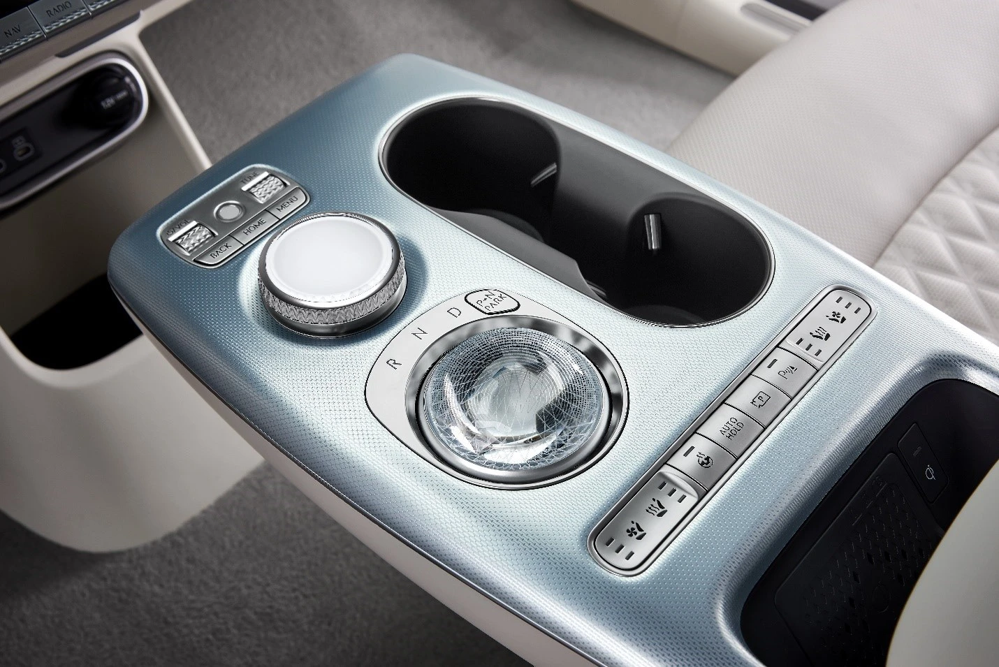 Genesis GV60 2WD interior view