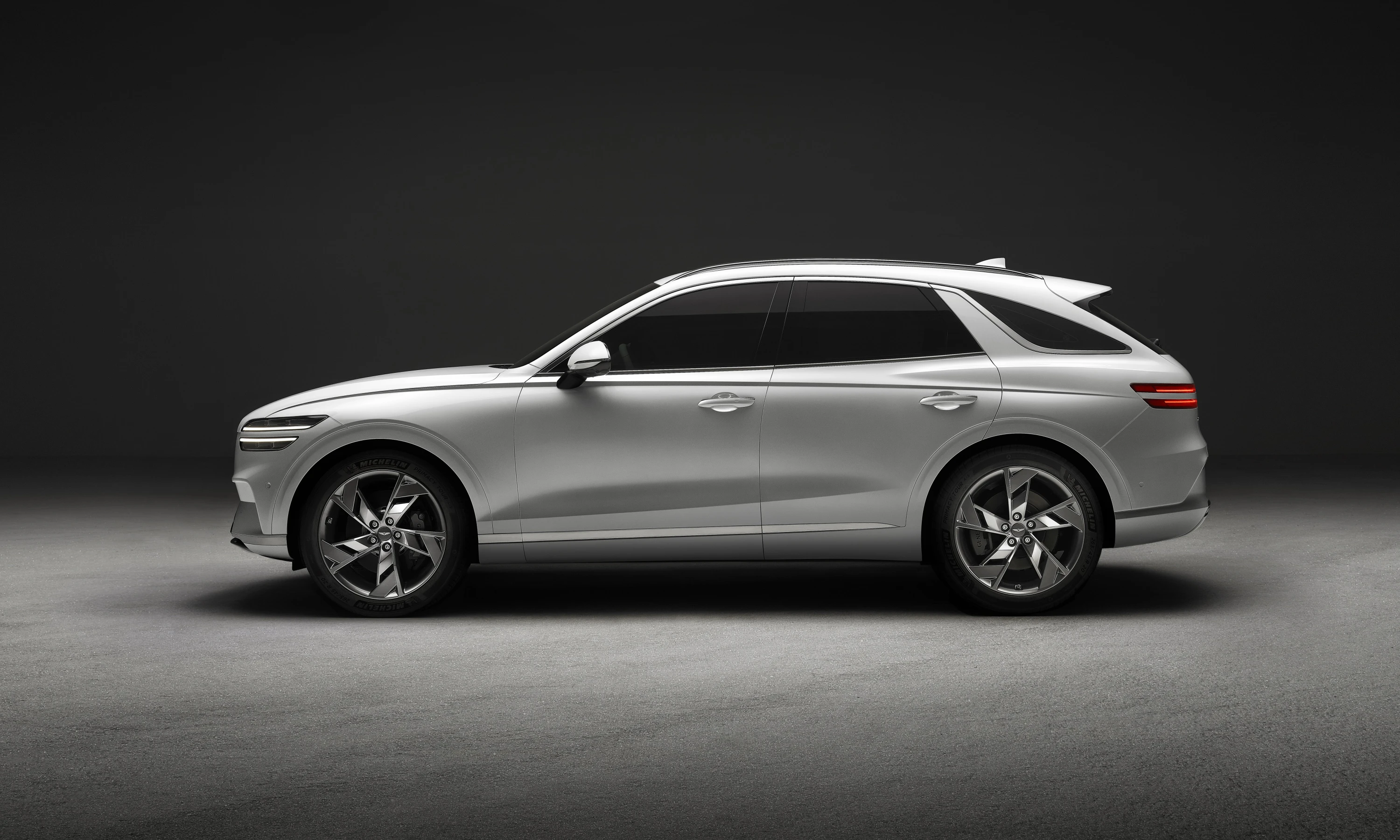 Genesis Electrified GV70 exterior view