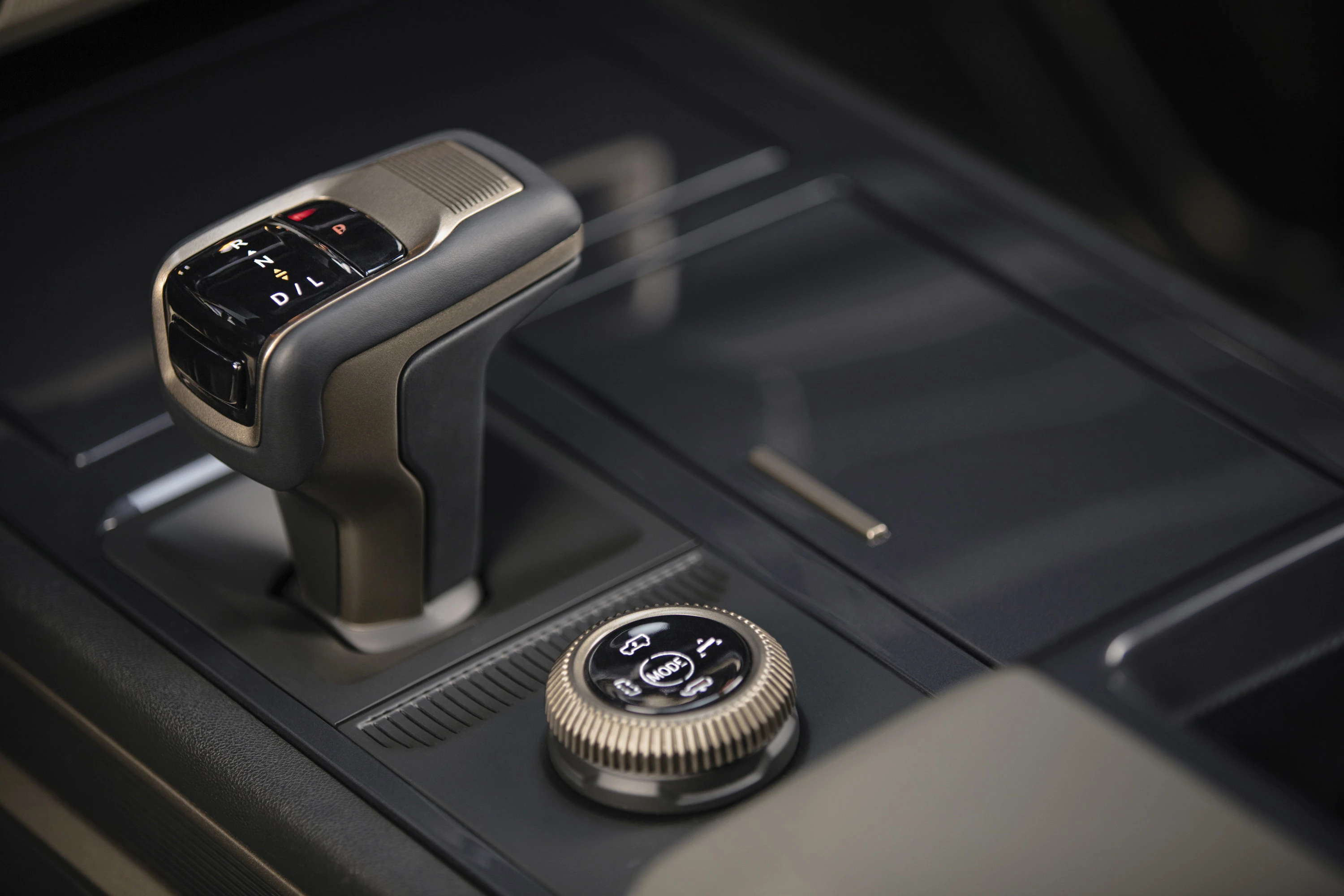 GMC Hummer EV SUV 3x details view