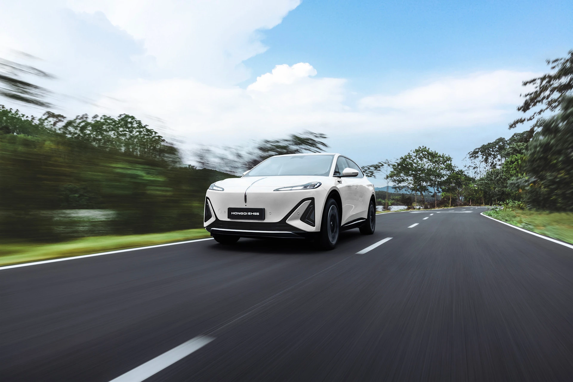Hongqi EHS5 AWD electric vehicle exterior