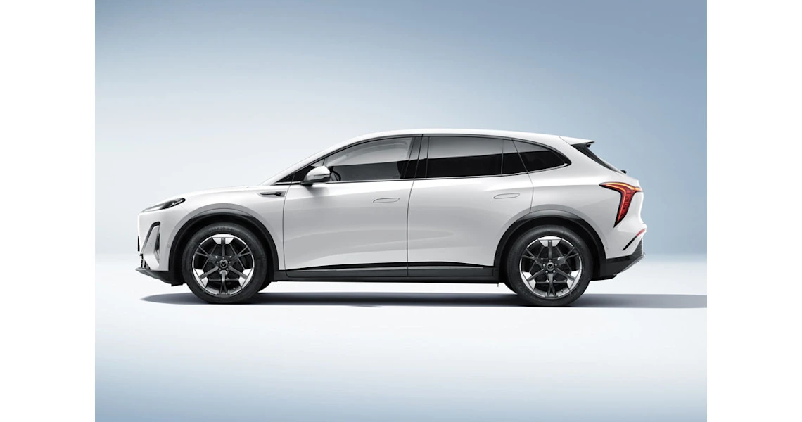 Hongqi EHS5 AWD exterior view