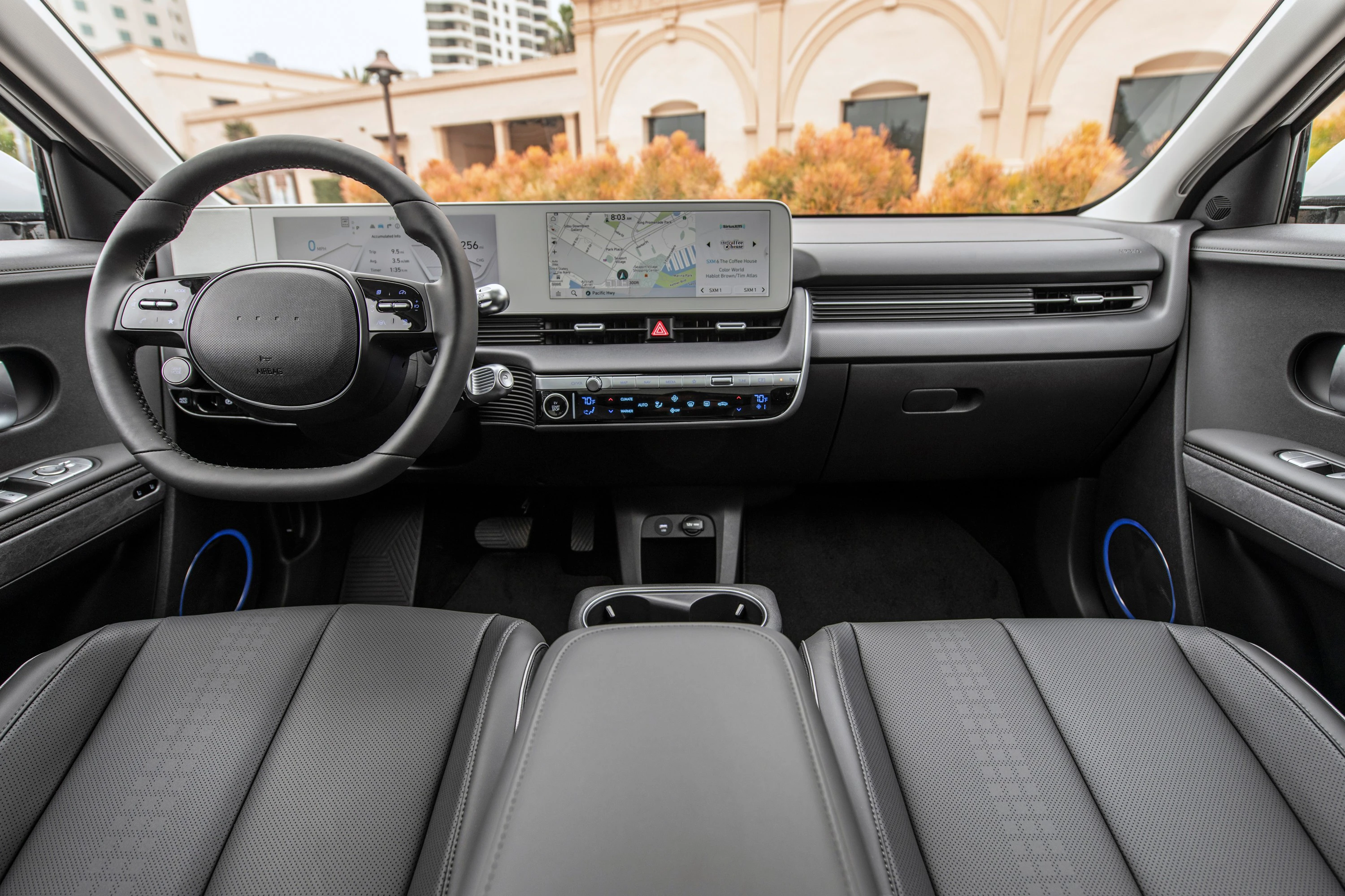 Hyundai Ioniq 5 Long Range 2WD interior view