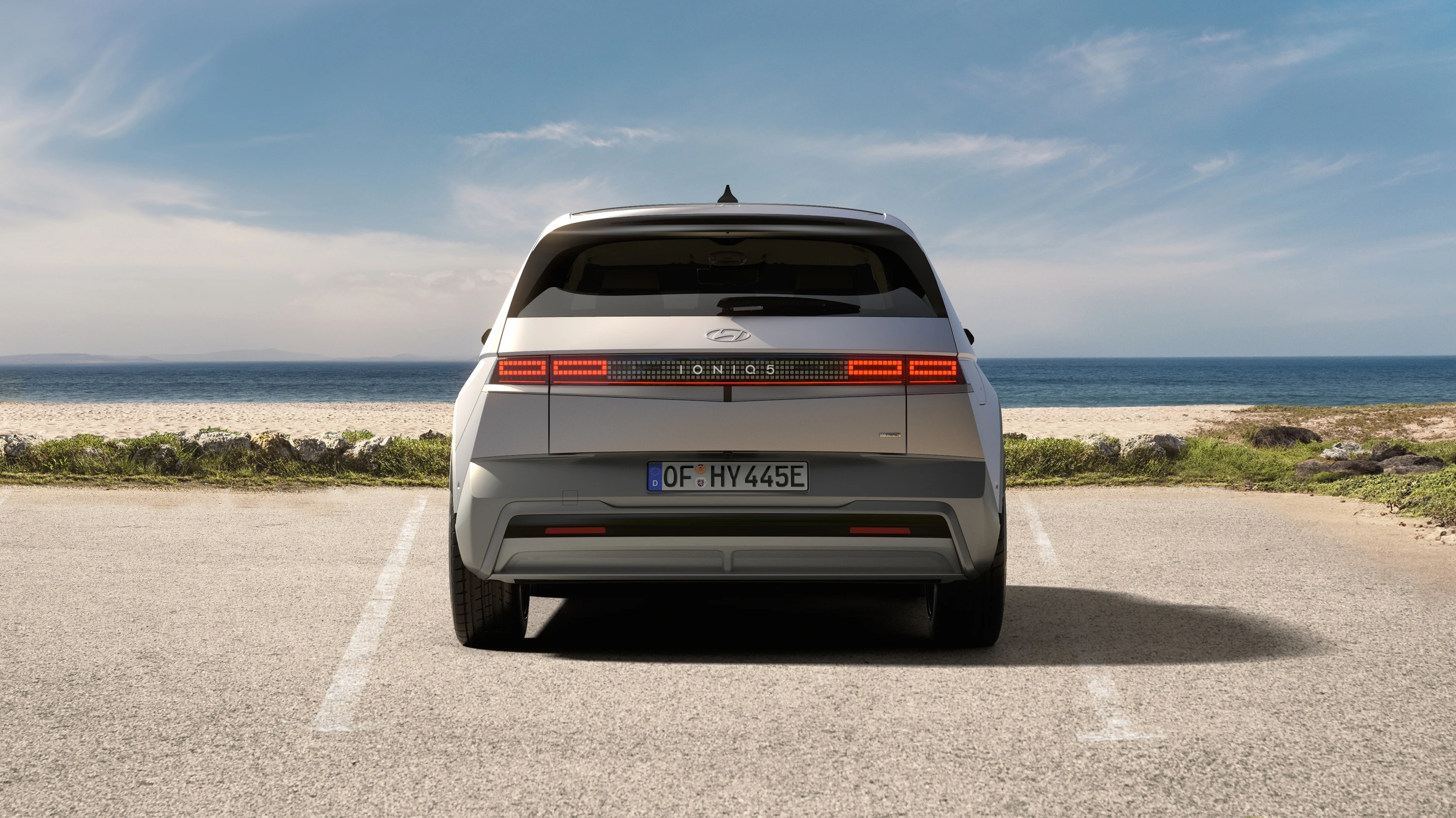 Hyundai IONIQ 5 Standard Range RWD rearlights view