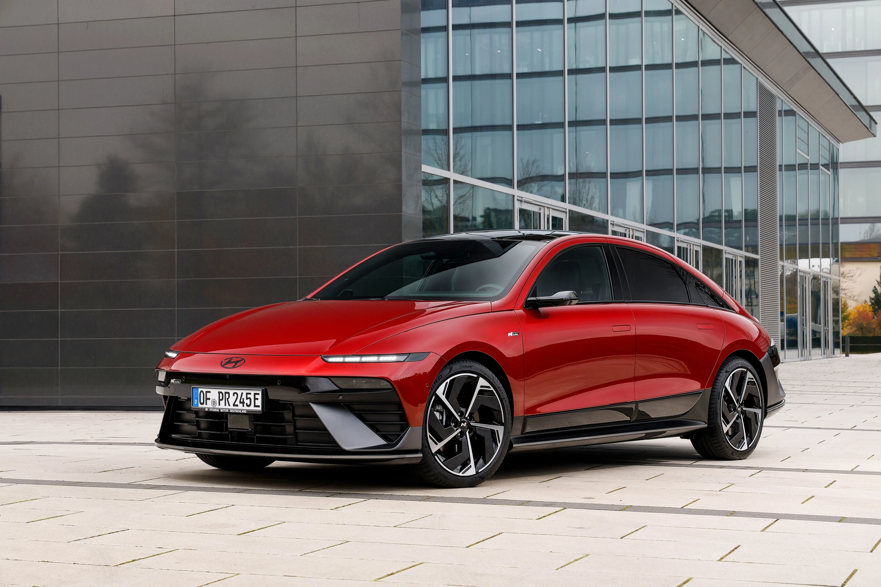 Hyundai Ioniq 6 84 kWh RWD electric vehicle