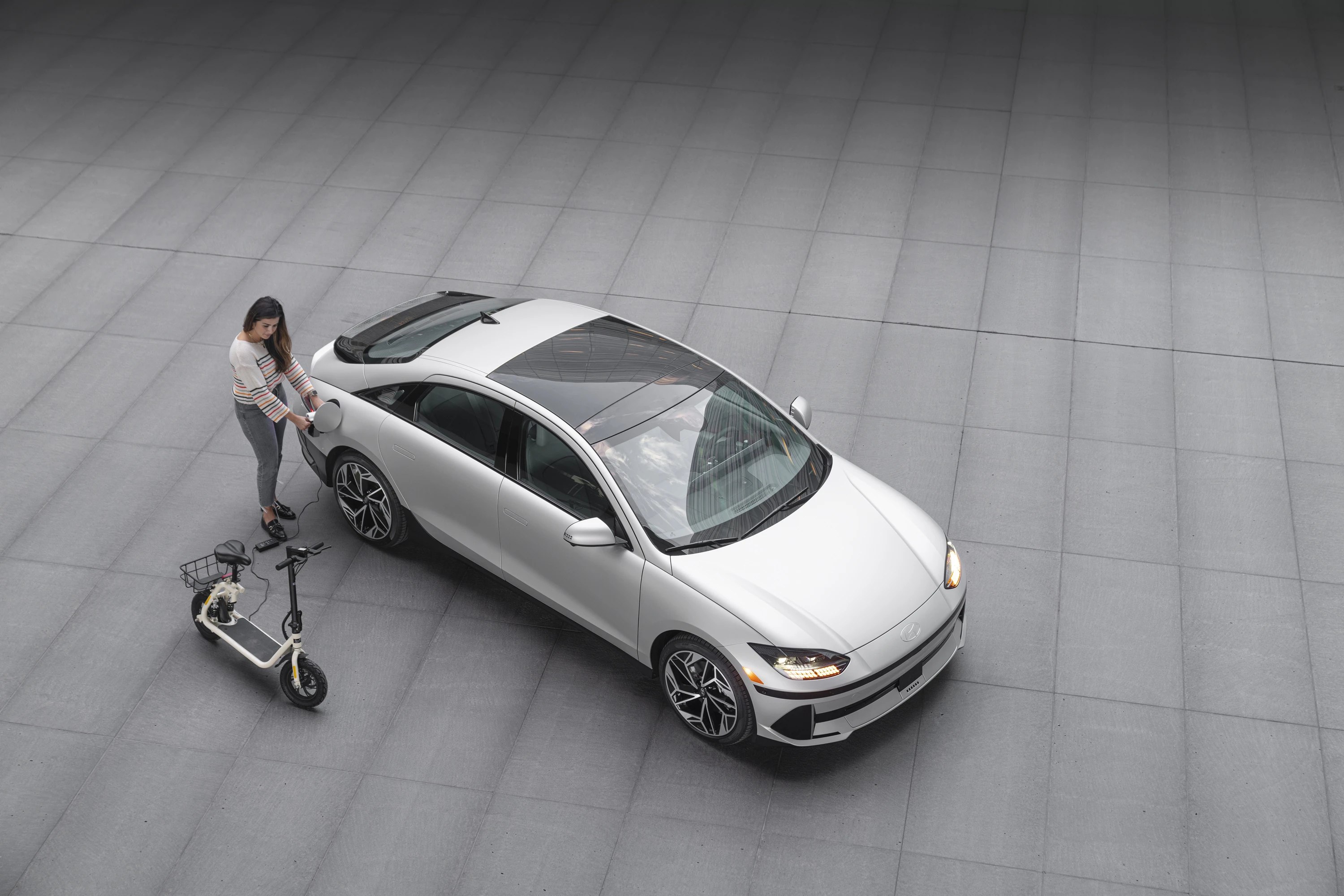 Hyundai Ioniq 6 Long Range RWD unknown view