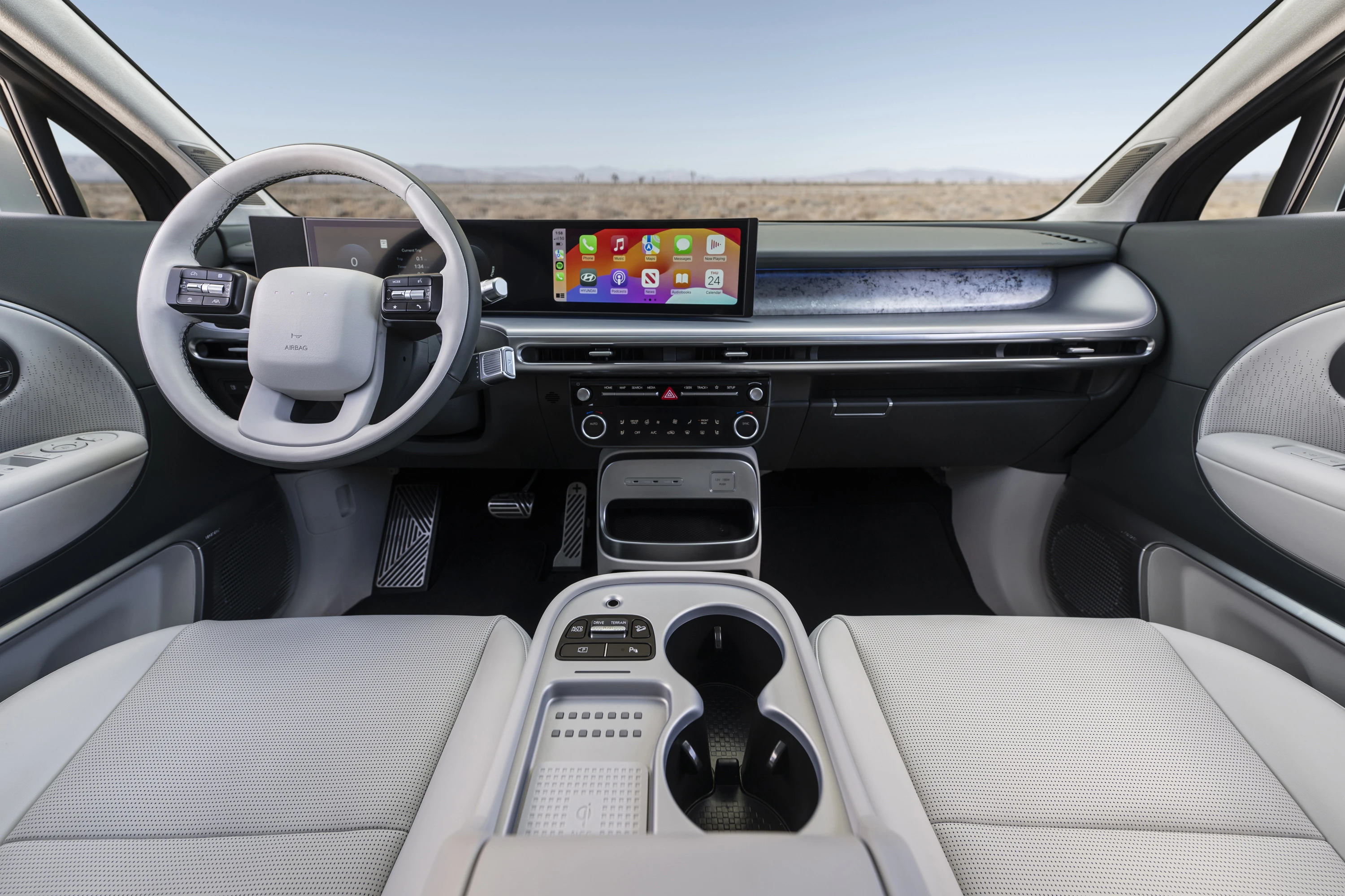 Hyundai IONIQ 9 RWD Long Range interior view