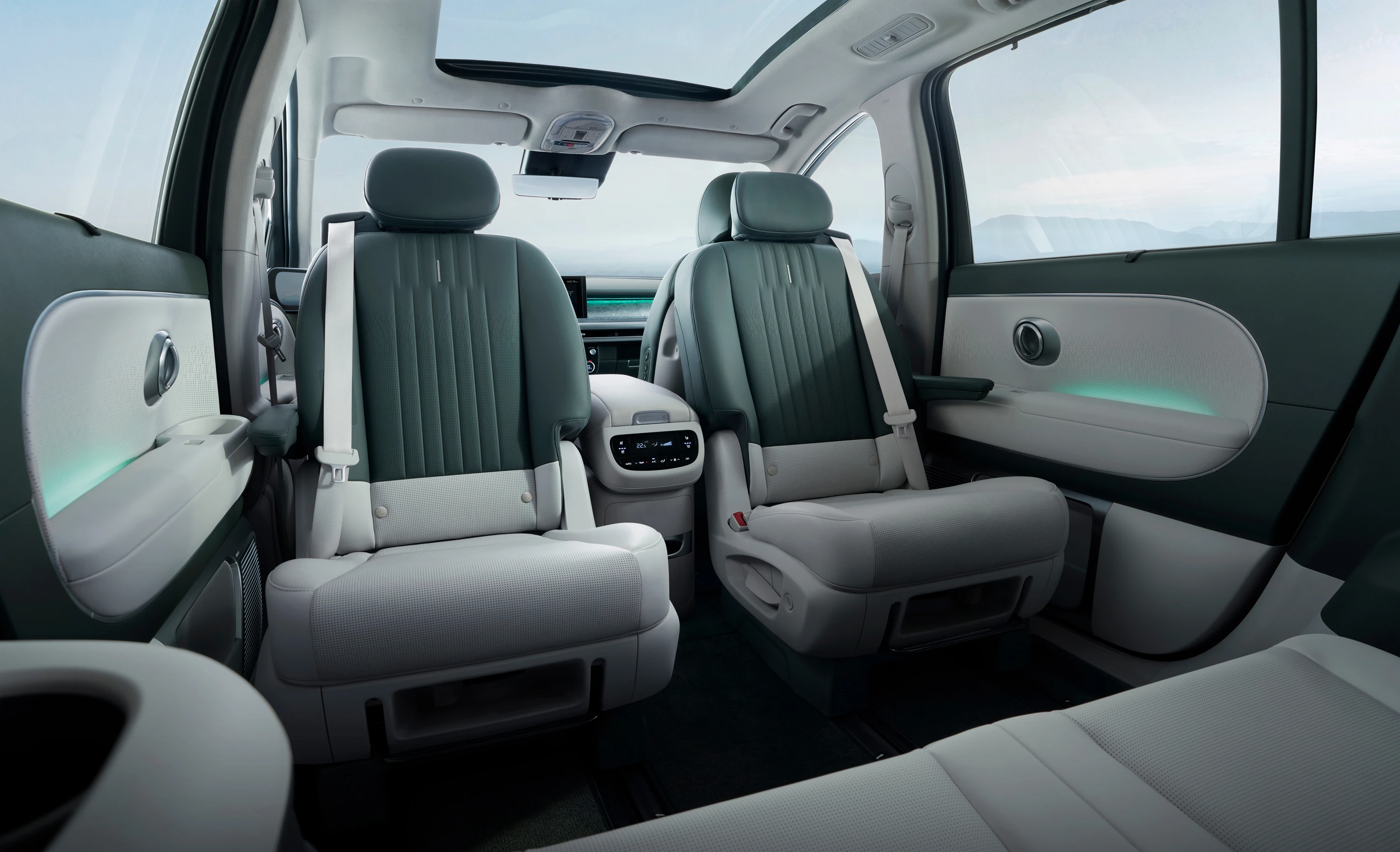 Hyundai IONIQ 9 RWD Long Range secondrowseats view