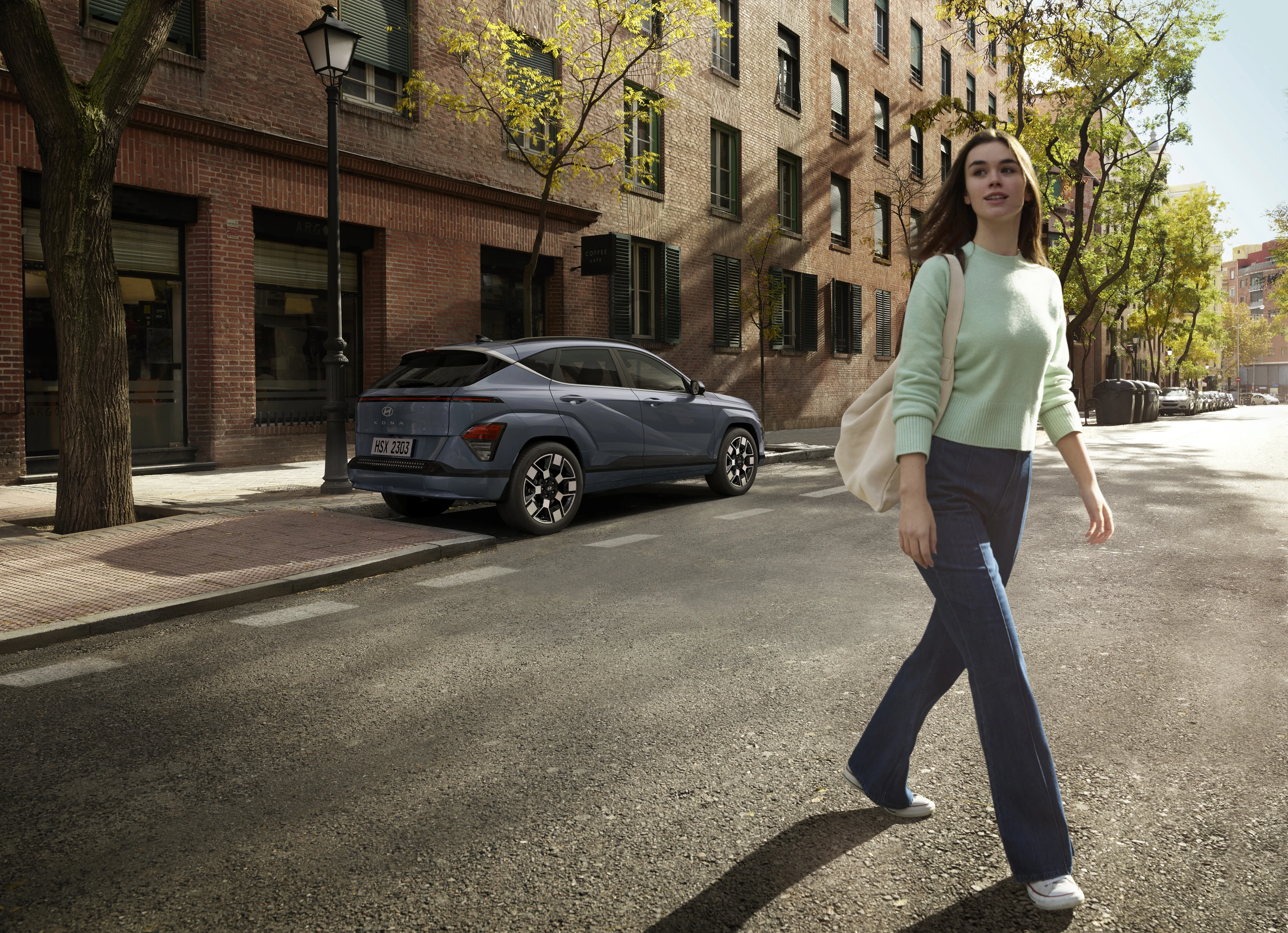 Hyundai Kona Standard Range exterior view