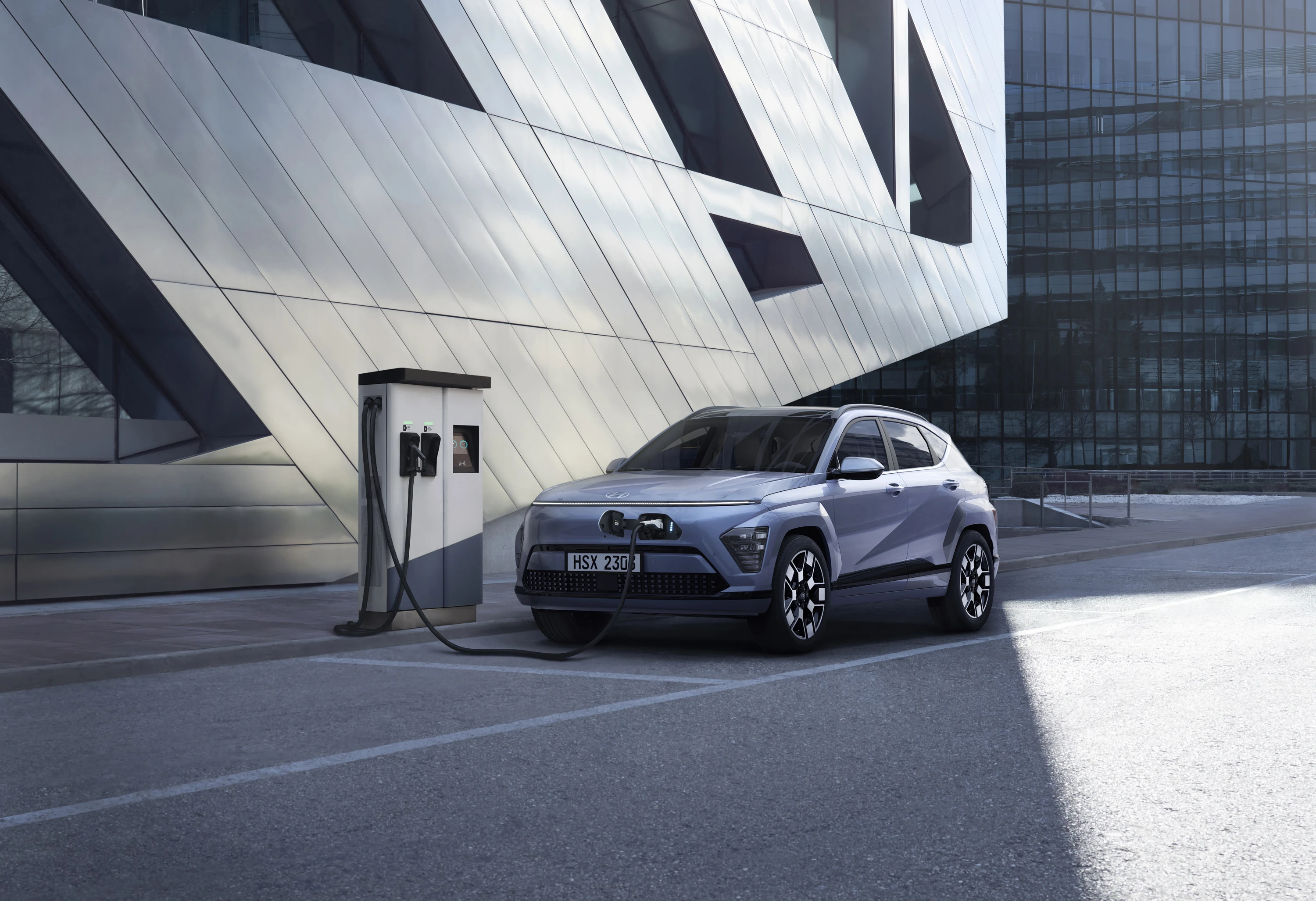 Hyundai Kona Standard Range charging view