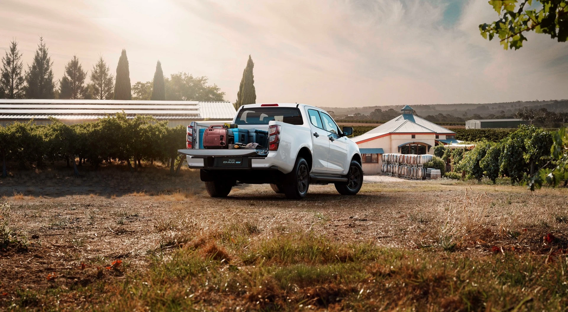 Isuzu D-Max EV Double Cab exterior view