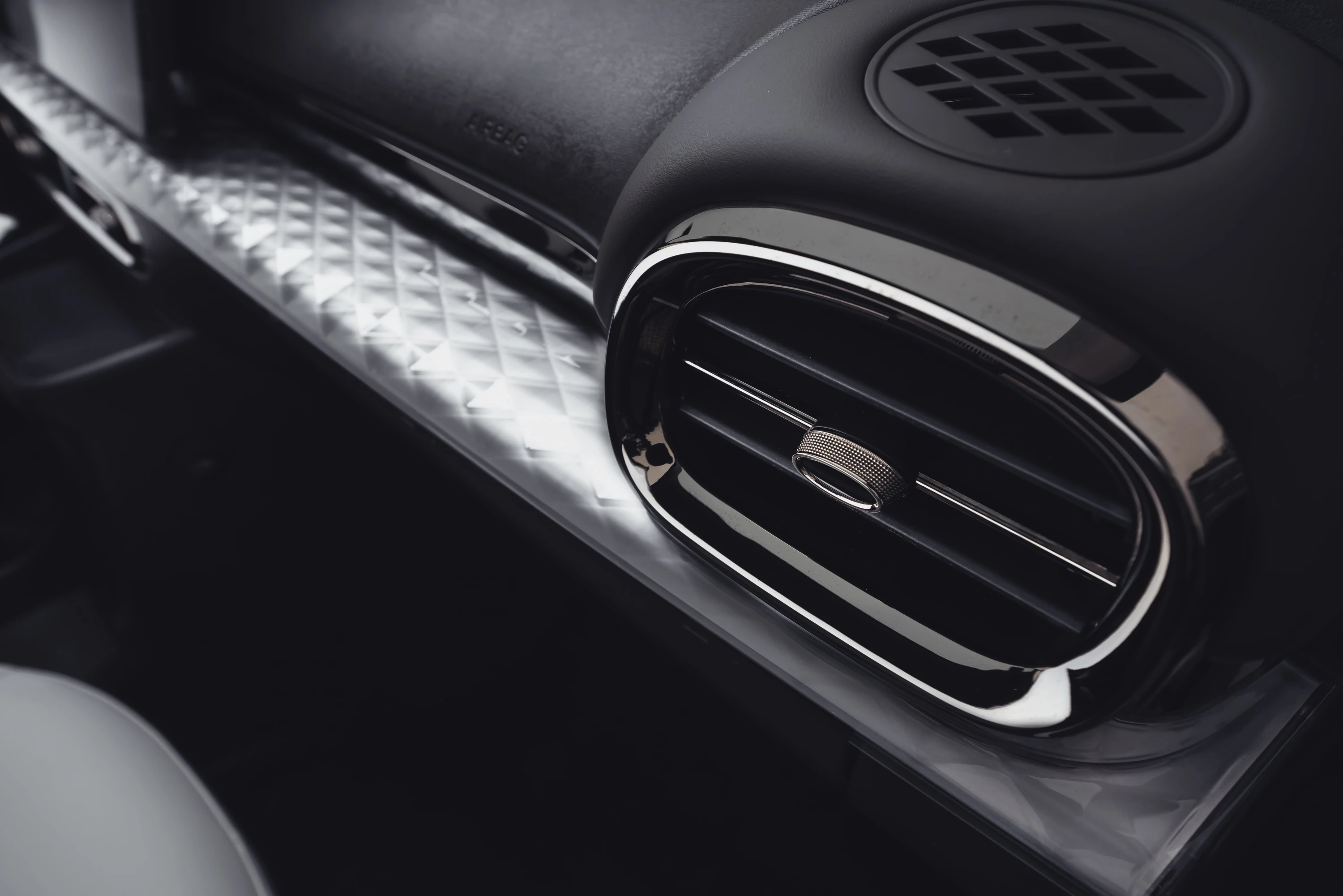 JAC E30X 51.5 kWh details view
