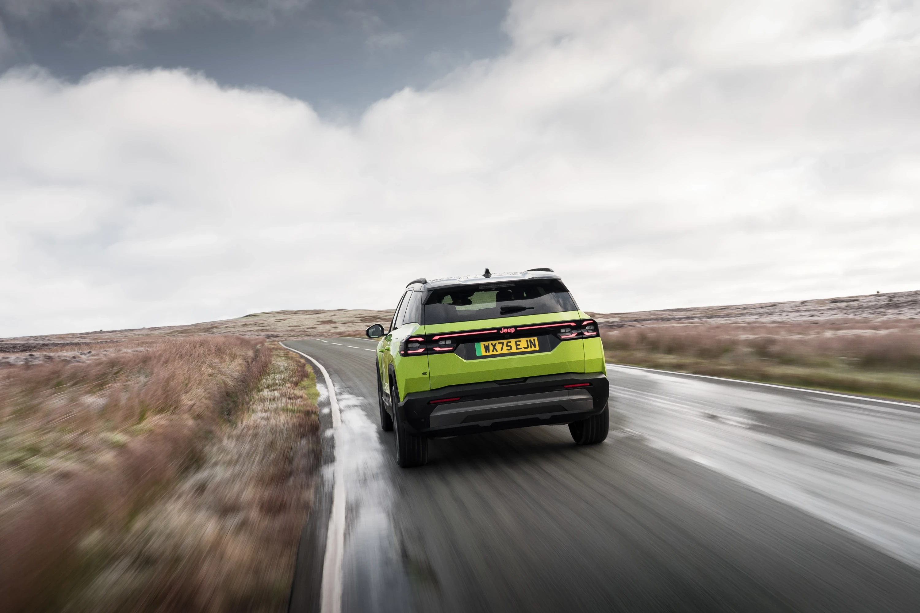 Jeep Compass Electric AWD exterior view