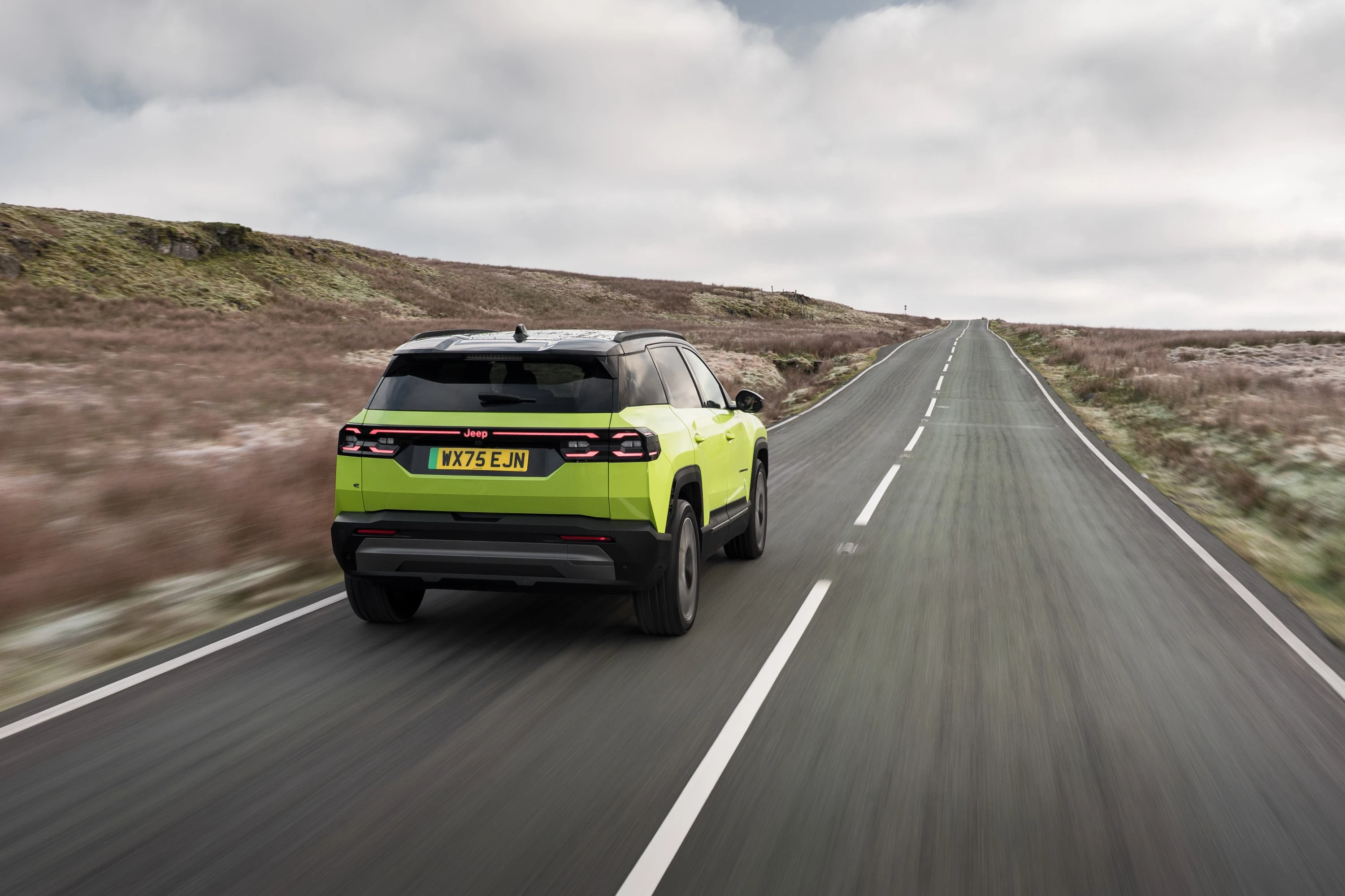 Jeep Compass Electric AWD exterior view