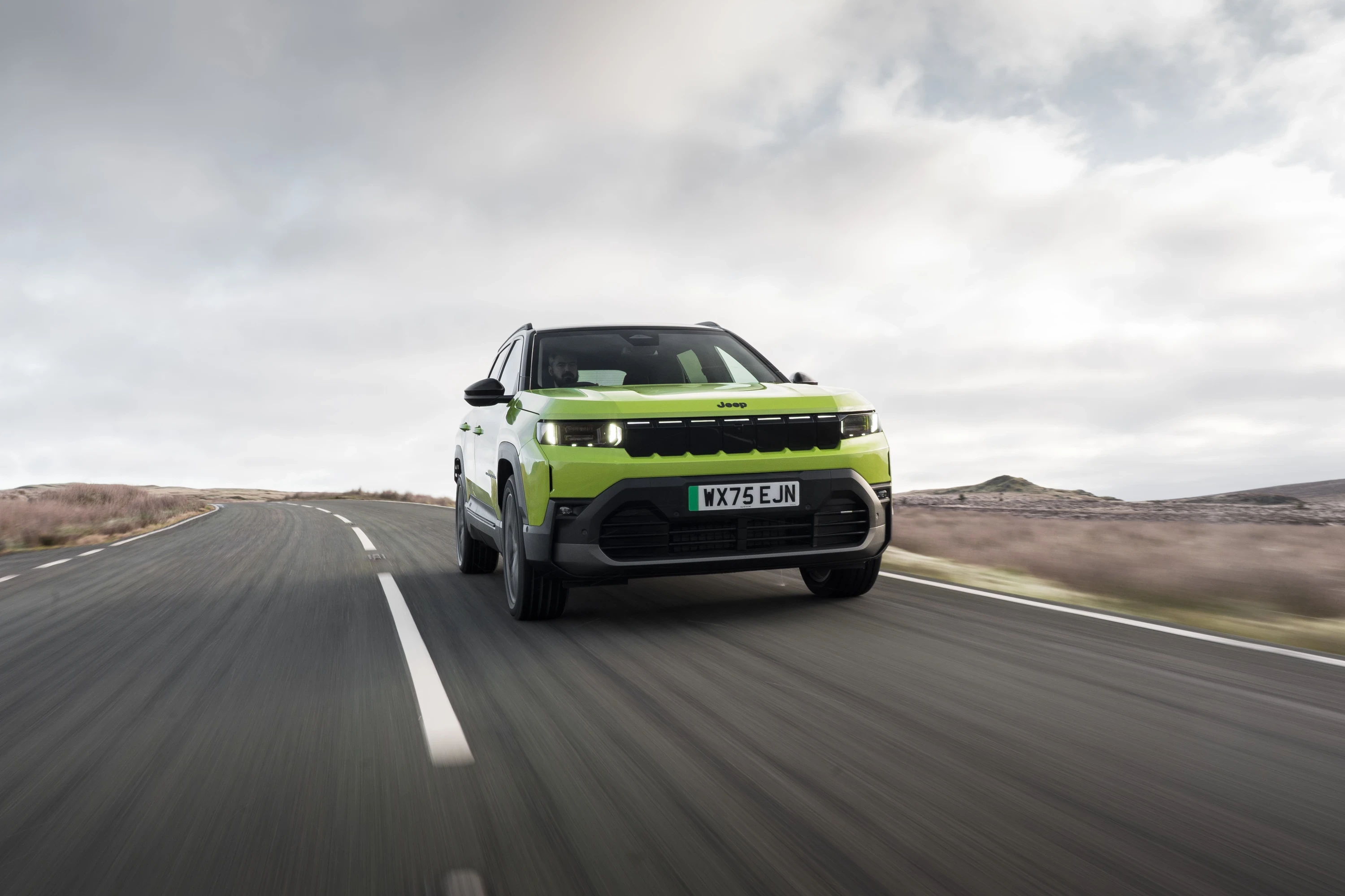 Jeep Compass Electric AWD exterior view
