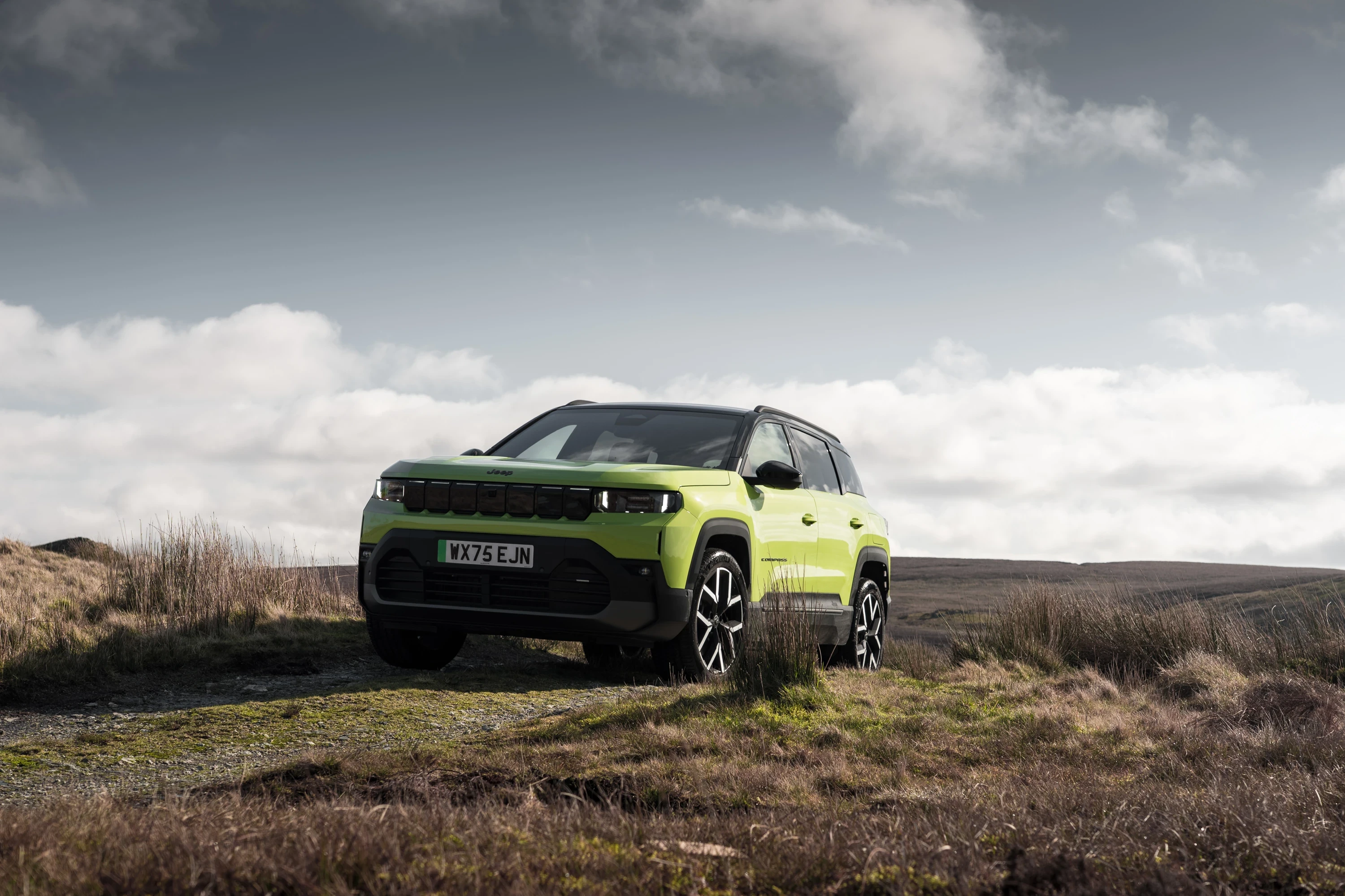 Jeep Compass Electric FWD Long Range exterior view