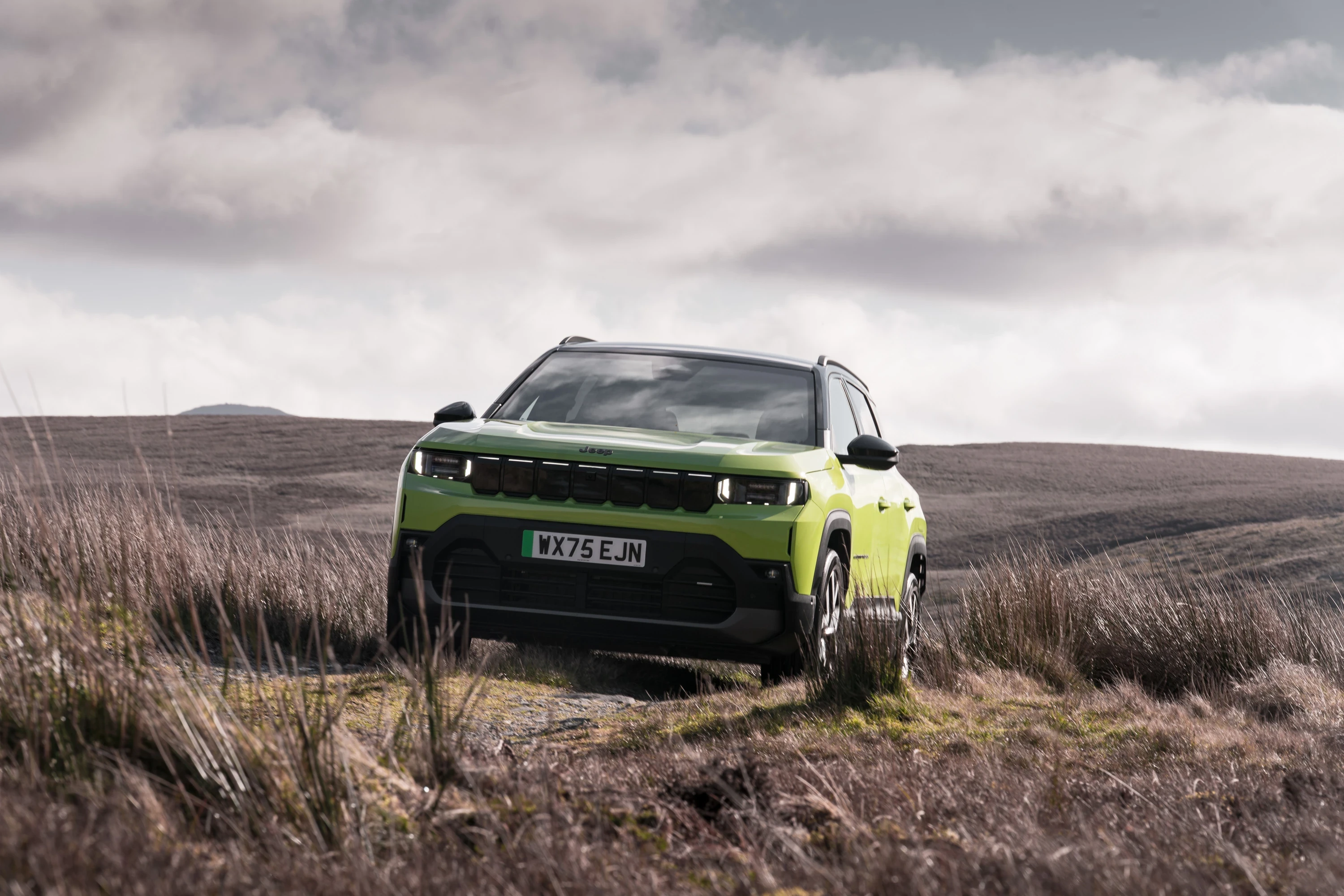 Jeep Compass Electric FWD Long Range exterior view