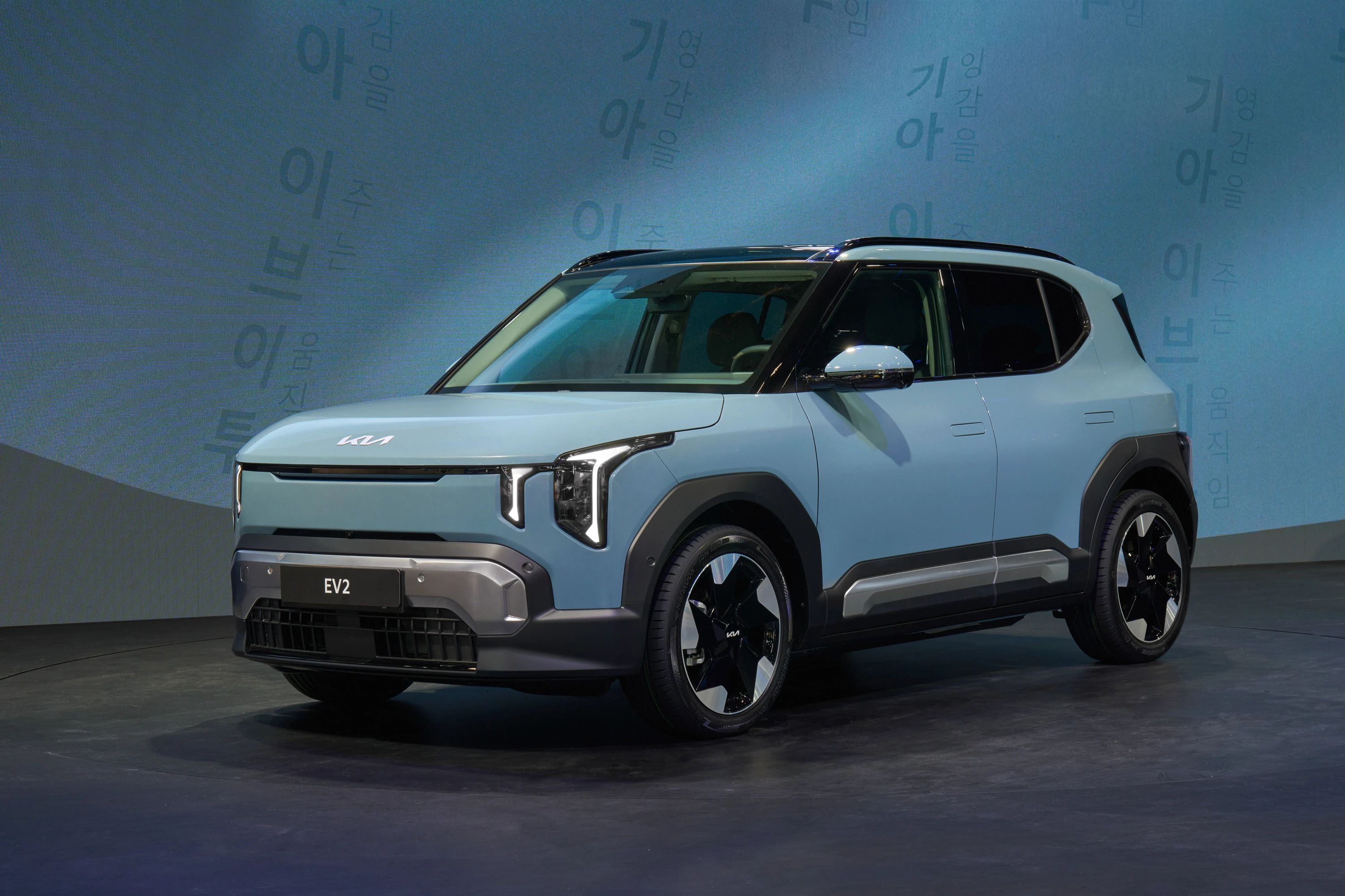 Kia EV2 Long-Range exterior view