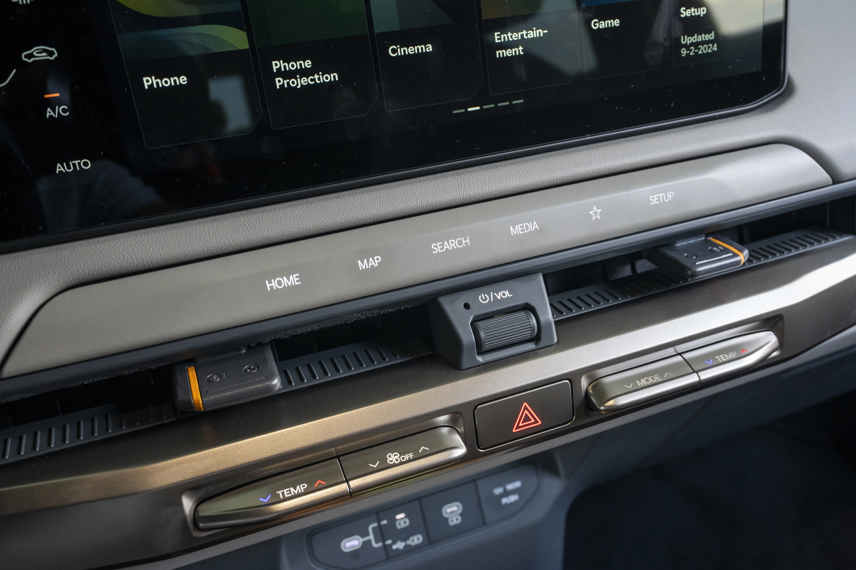 Kia EV3 Long Range AWD details view