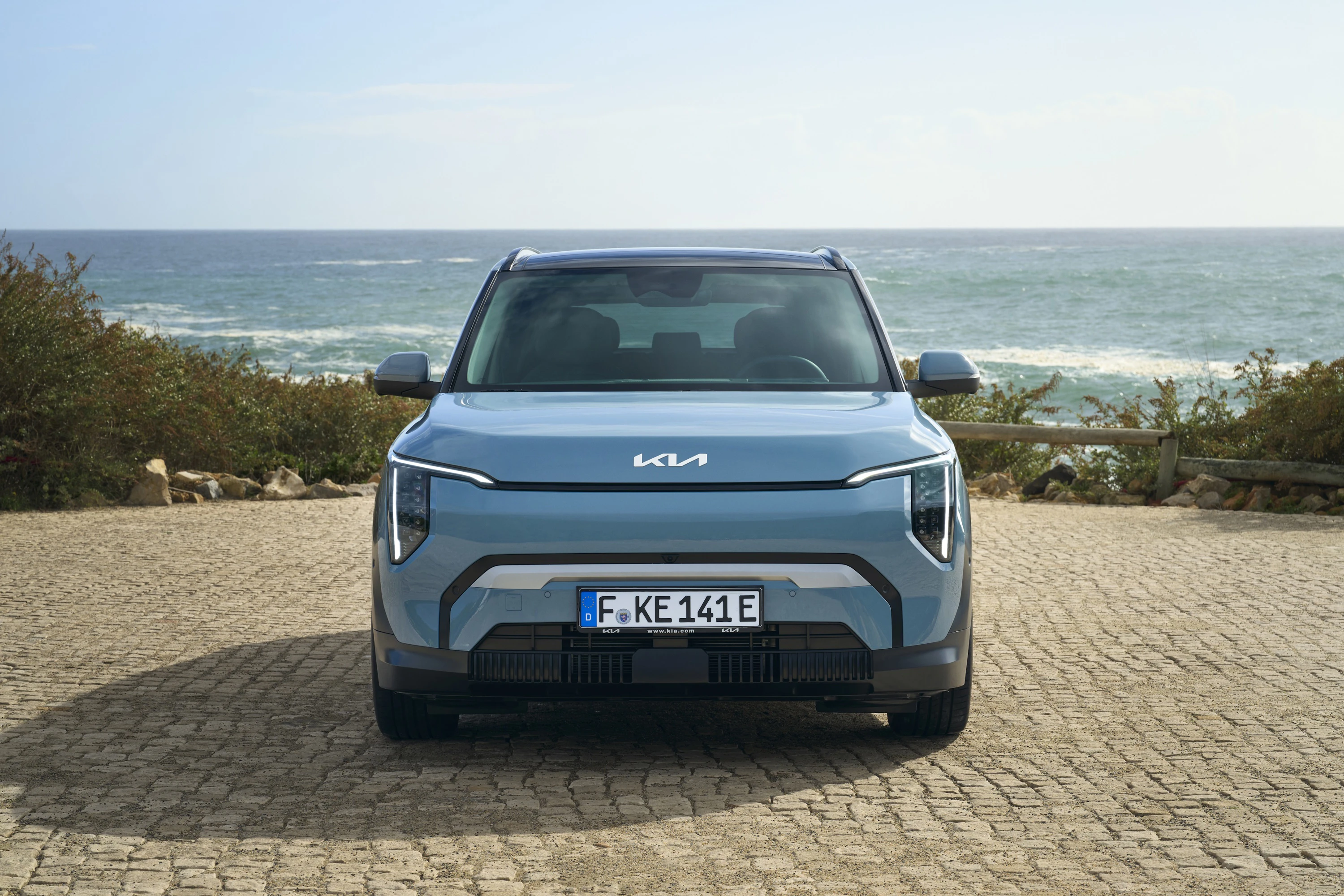Kia EV3 Long Range AWD main view