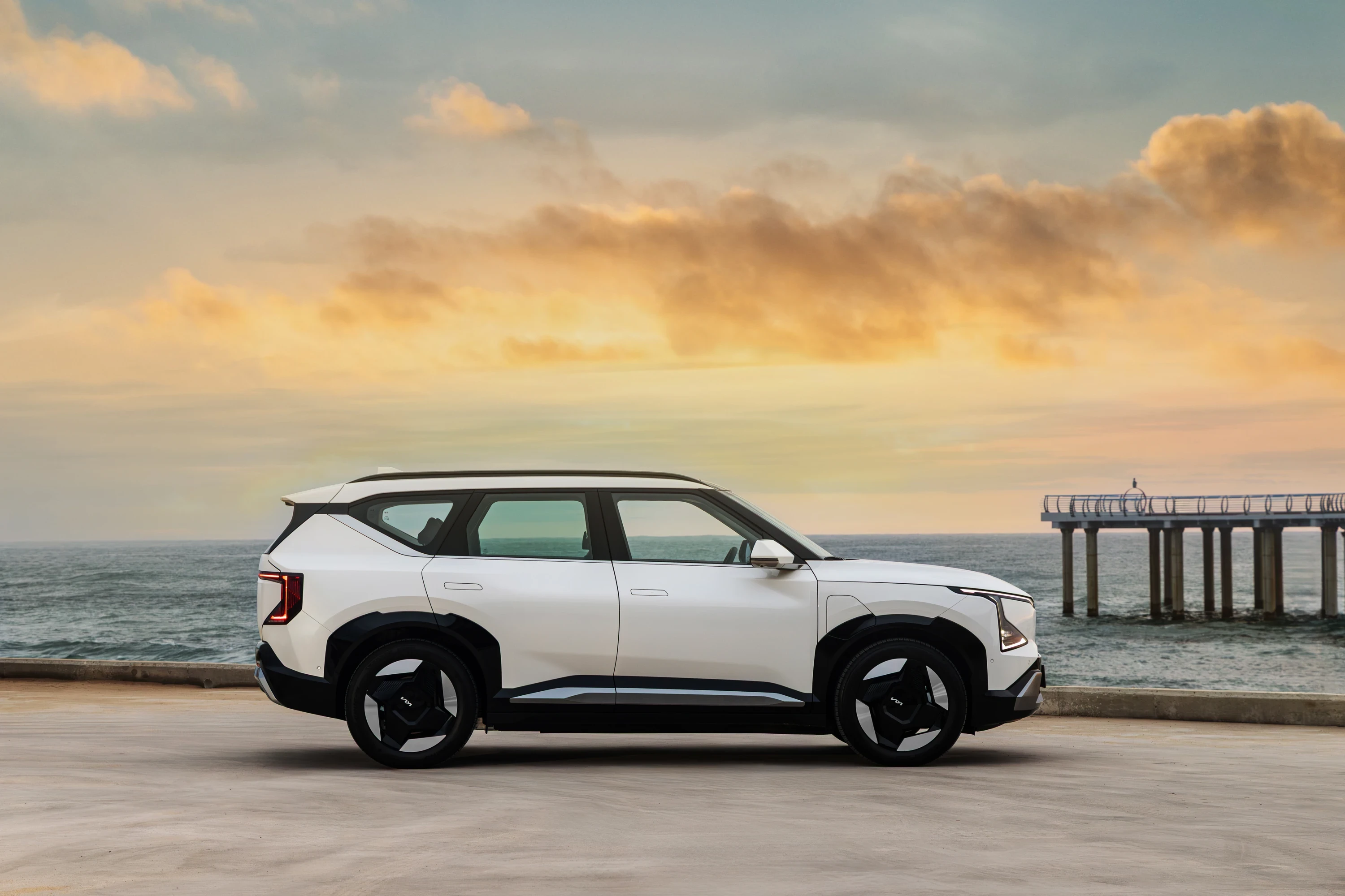 Kia EV5 Long Range AWD exterior view