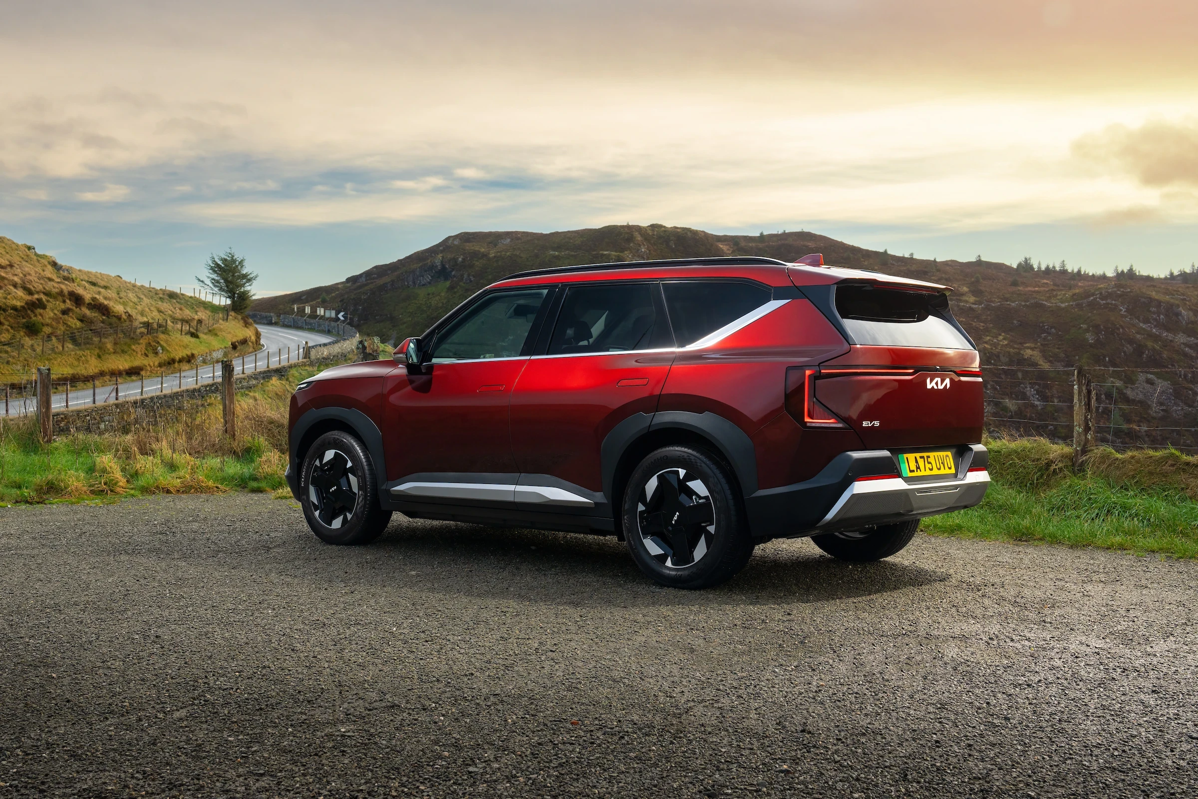 Kia EV5 Long Range AWD exterior view