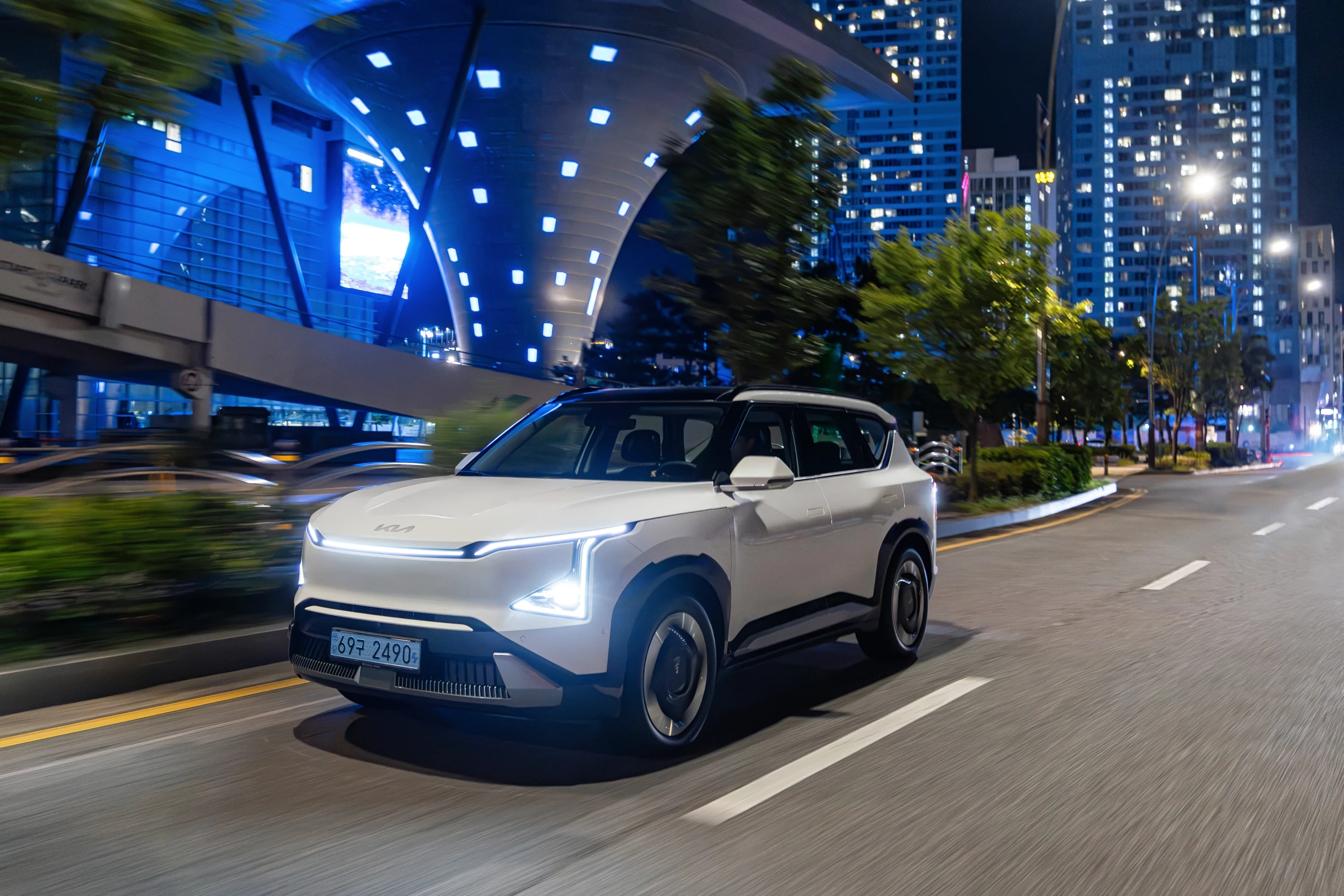 Kia EV5 Long Range AWD exterior view